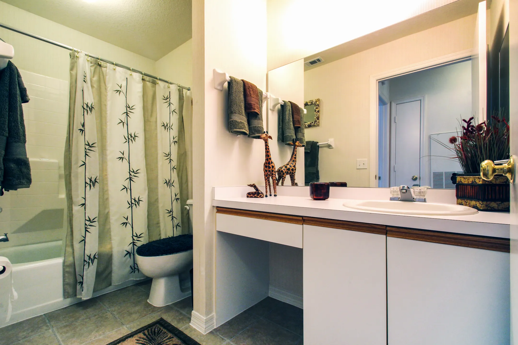 Carlton Arms Of North Lakeland 4500 Williamstown Blvd Lakeland, FL