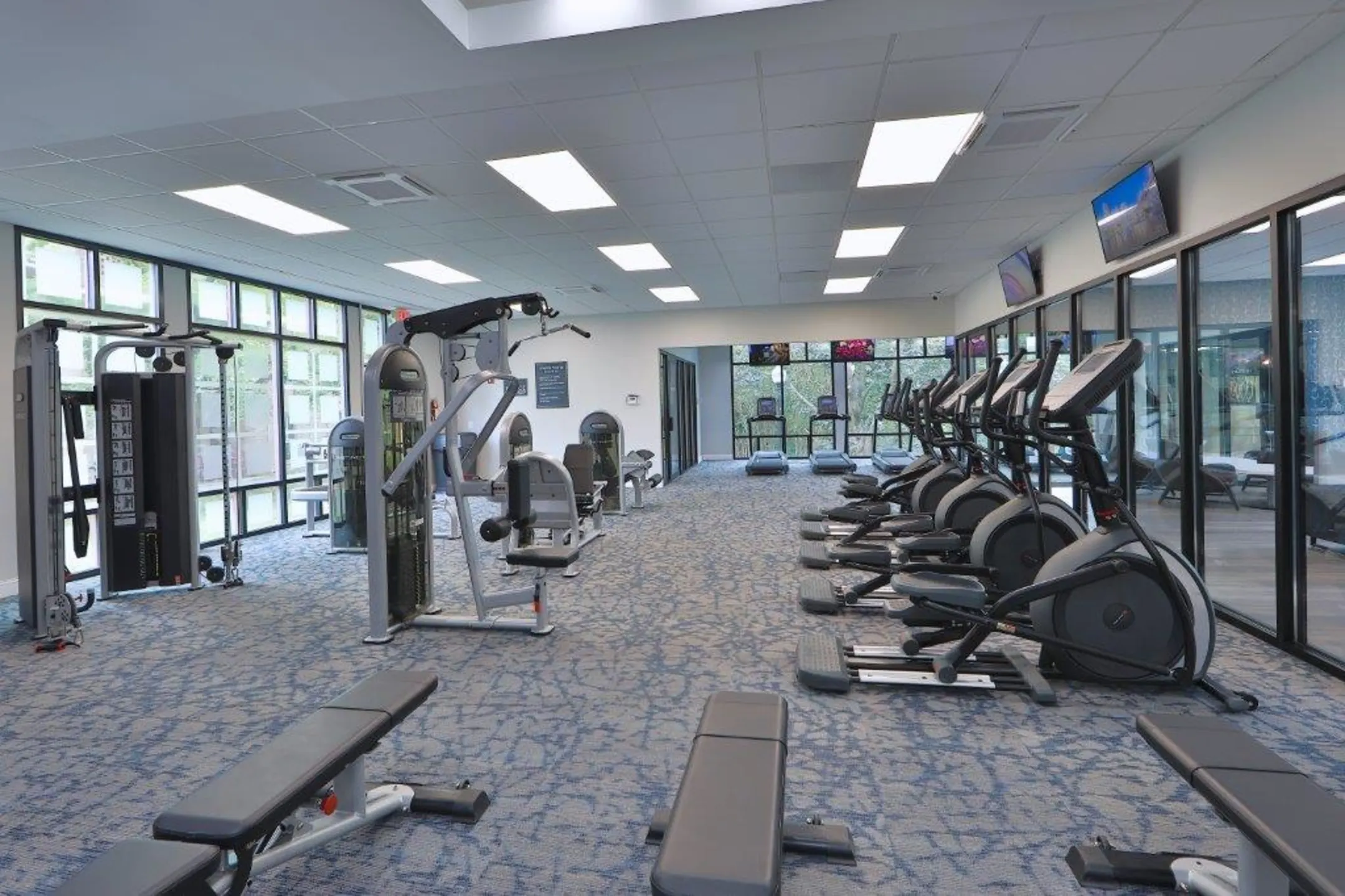 Fitness Weight Room - Stoneridge At Mark Center - Alexandria, VA