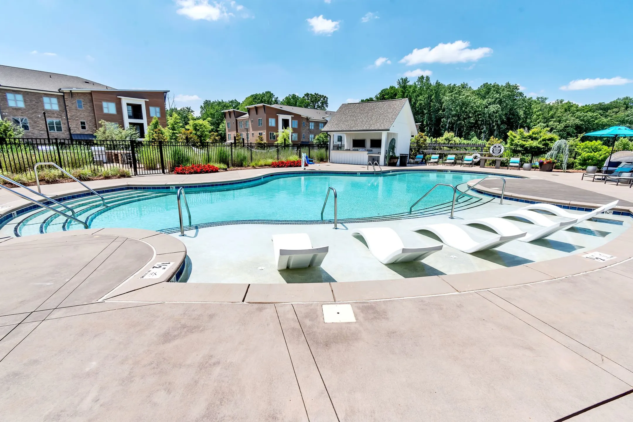 Pool - Pointe at Research Park Apartments - Charlotte, NC