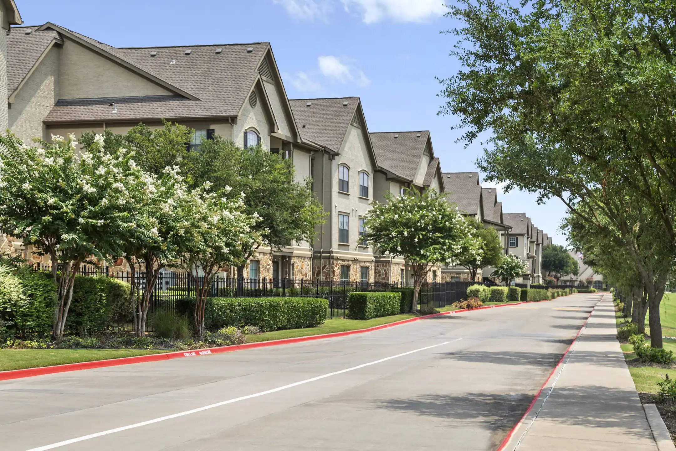 Camden Riverwalk Apartments 3800 Grapevine Mills Pkwy Grapevine, TX