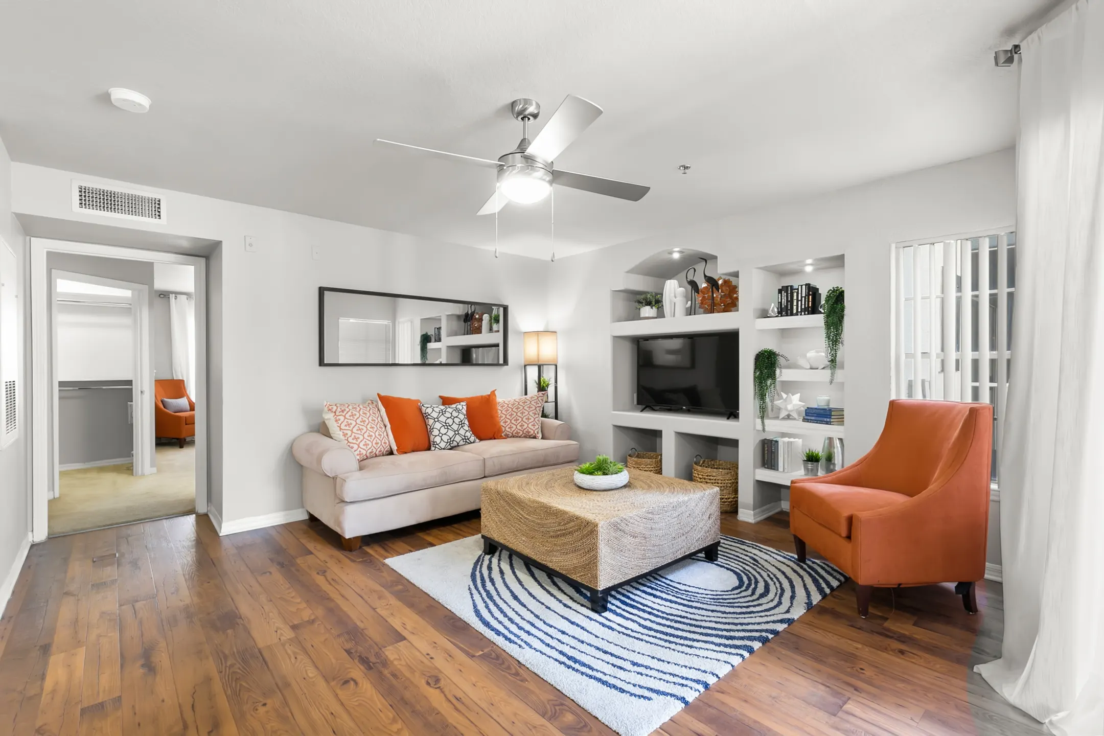 The Falls at New Tampa 13400 Arbor Isle Dr Temple Terrace, FL