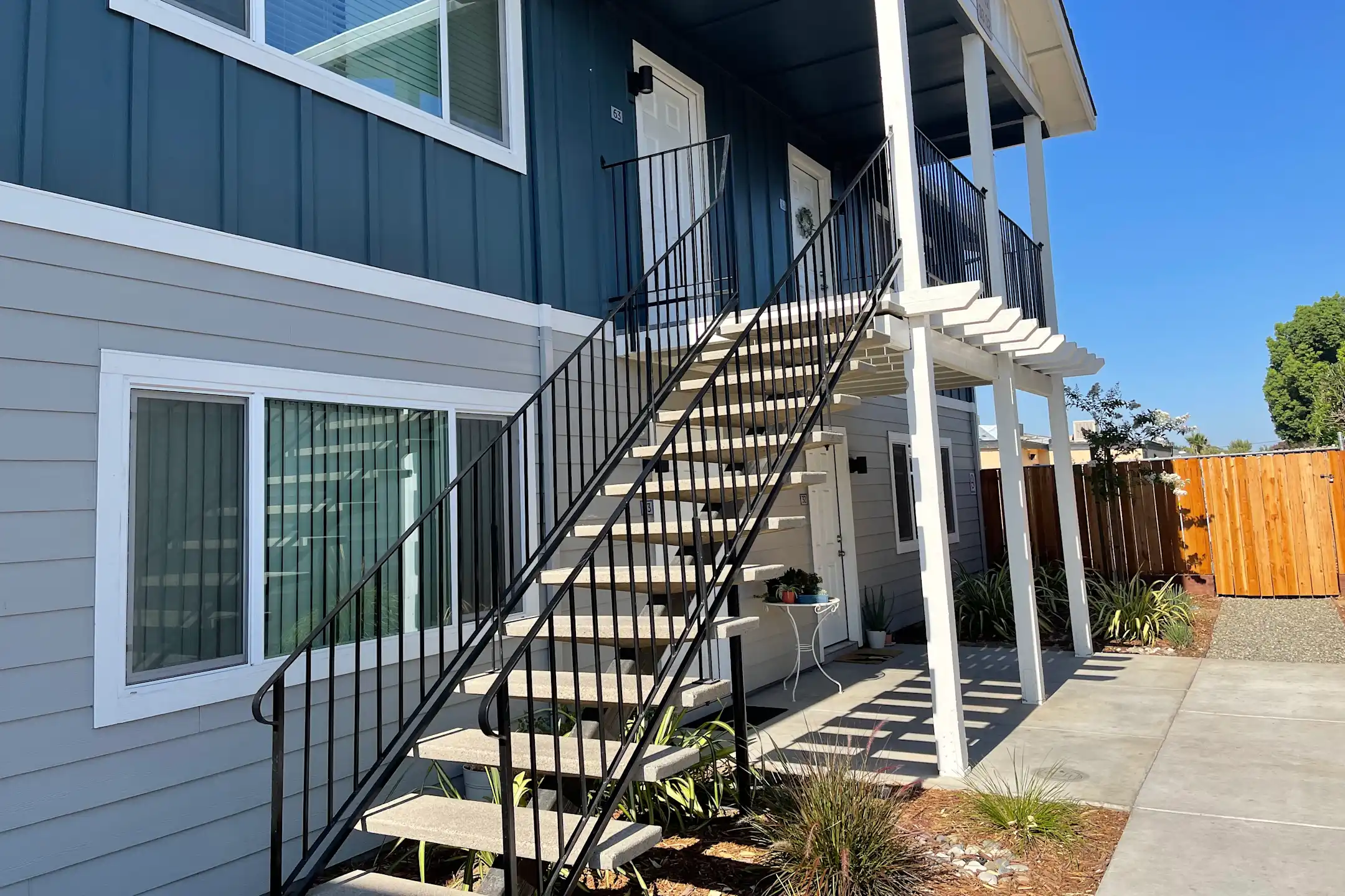 Sutter Commons Apartments 1341 Dustin Dr Yuba City, CA Apartments