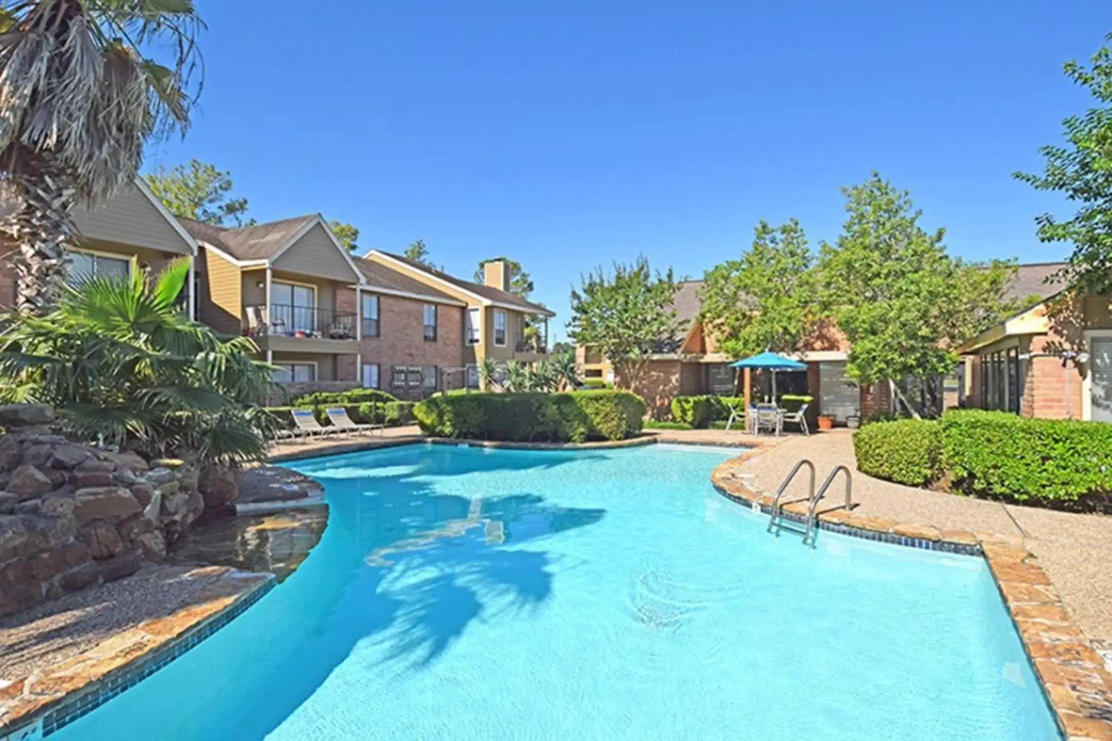 Pool - Westlake at Summer Cove - Houston, TX
