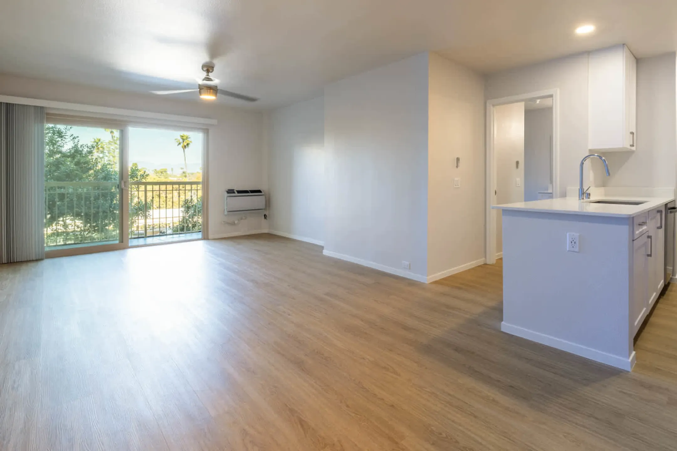 Pearl Apartments Apartments - Marina Del Rey, CA 90292