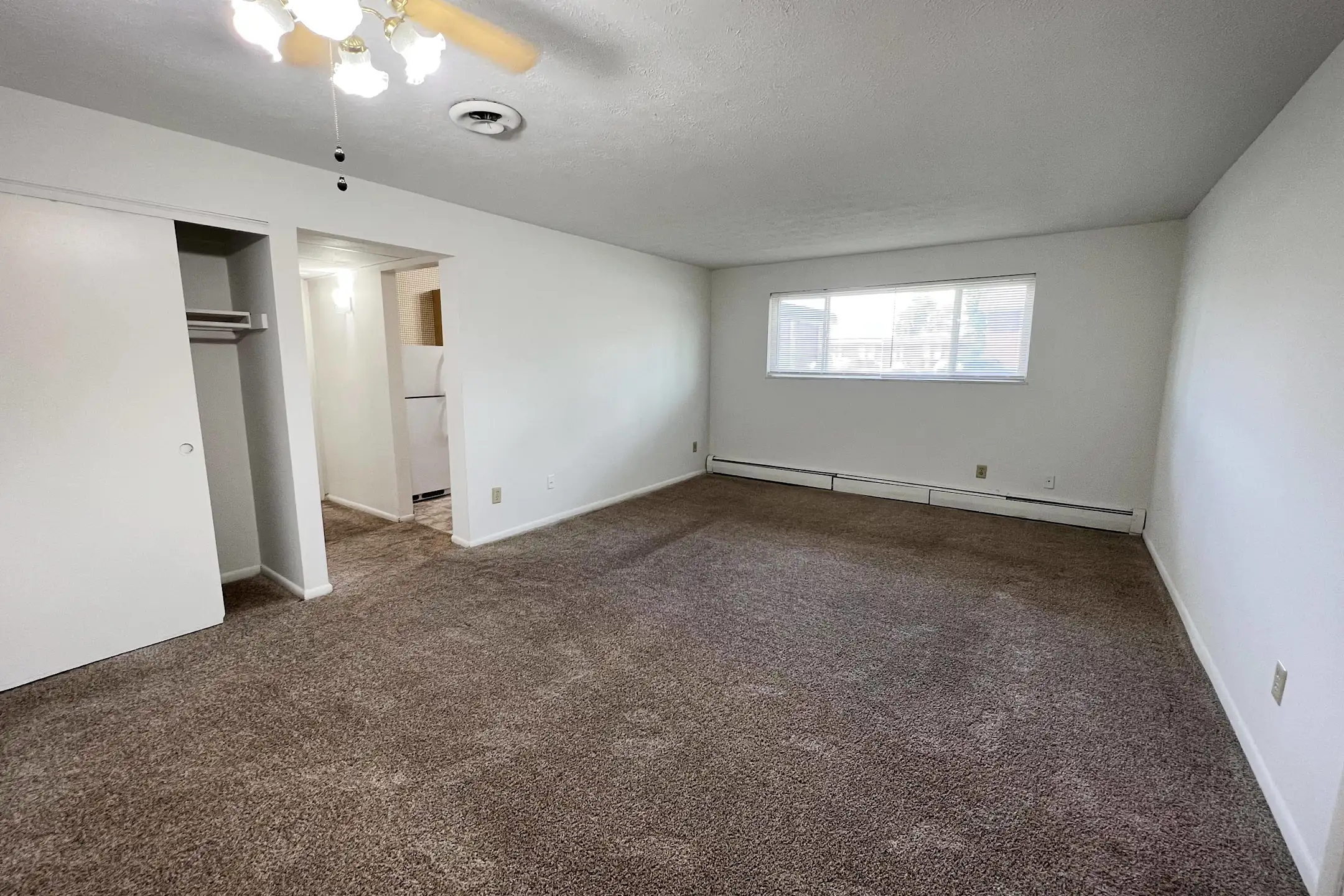 Forest Park Apartments 580 Dewdrop Cir Cincinnati, OH Apartments