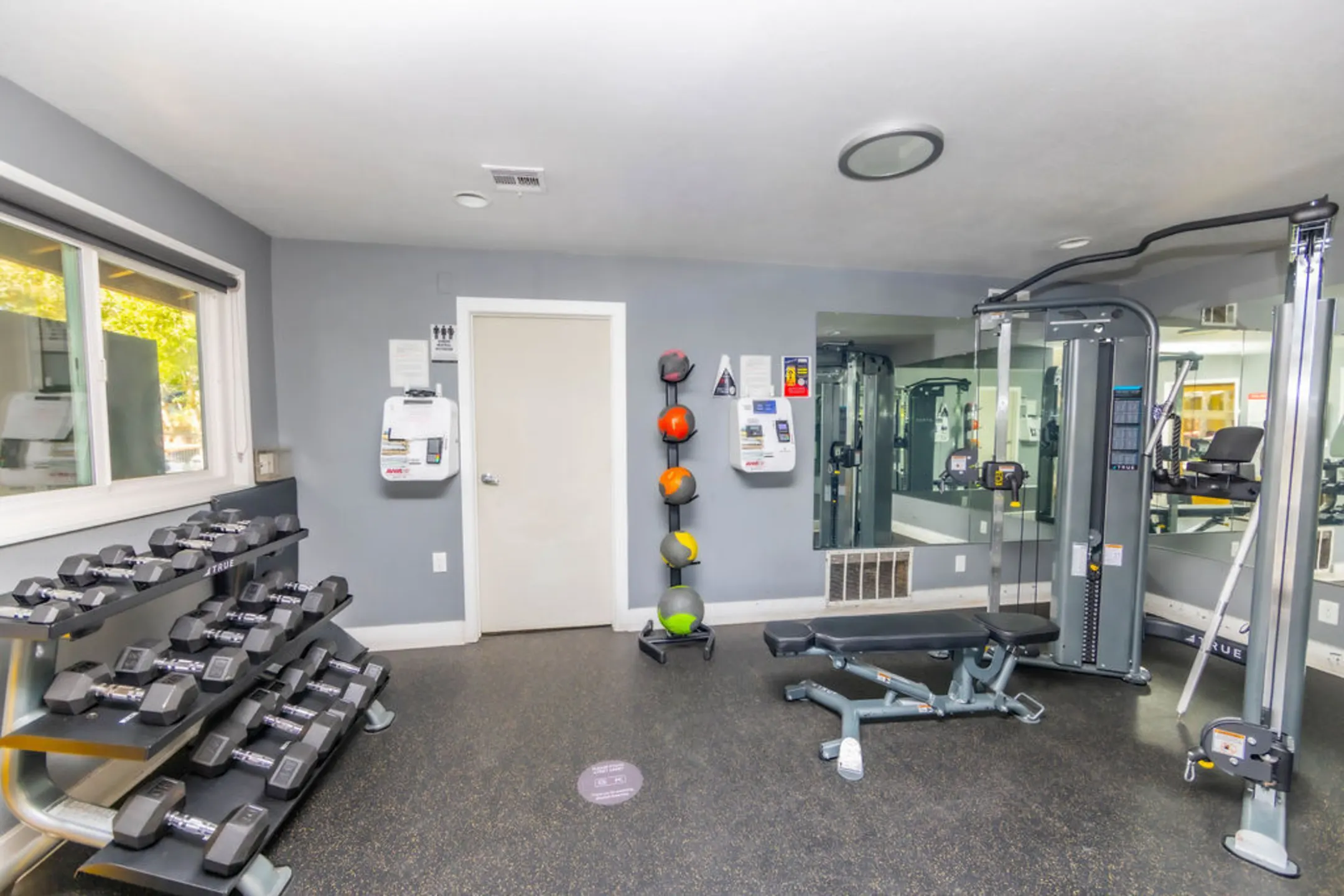 Walnut Ridge Apartments West Covina, CA 91792