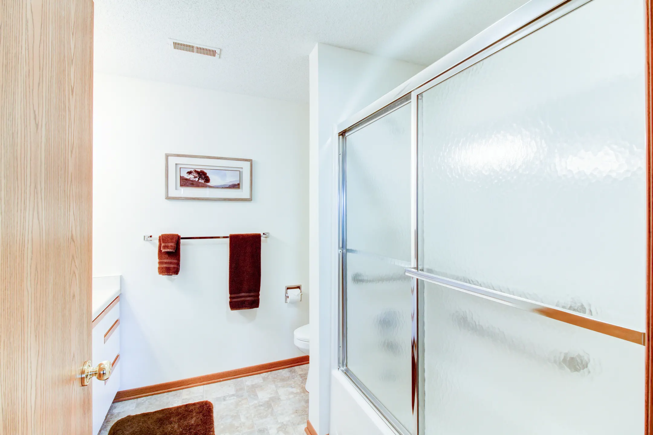 Linden West Apartments 1203 W 2nd Ave Indianola, IA Apartments for