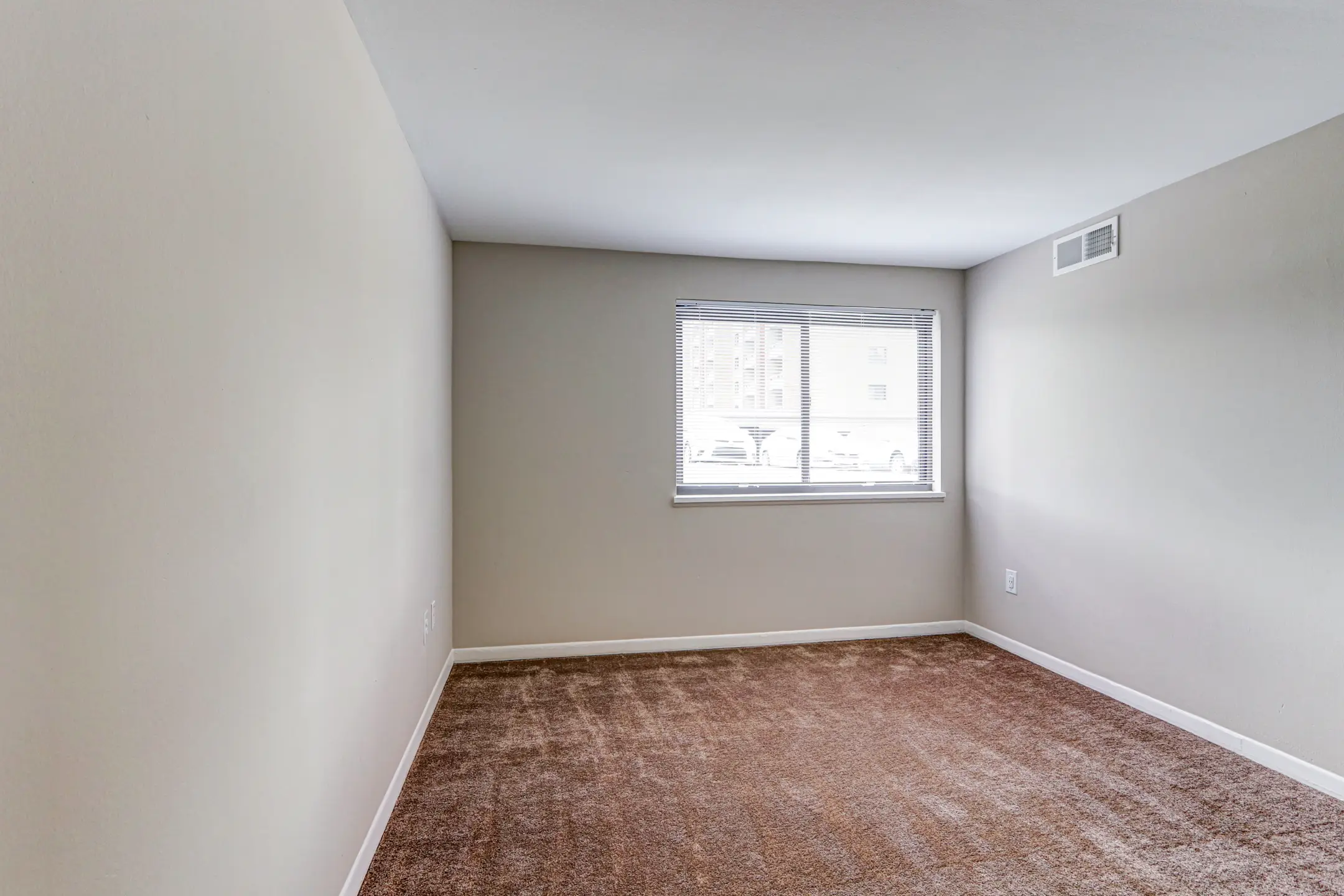 Carriage Park Apartments Apartments Pittsburgh, PA 15220