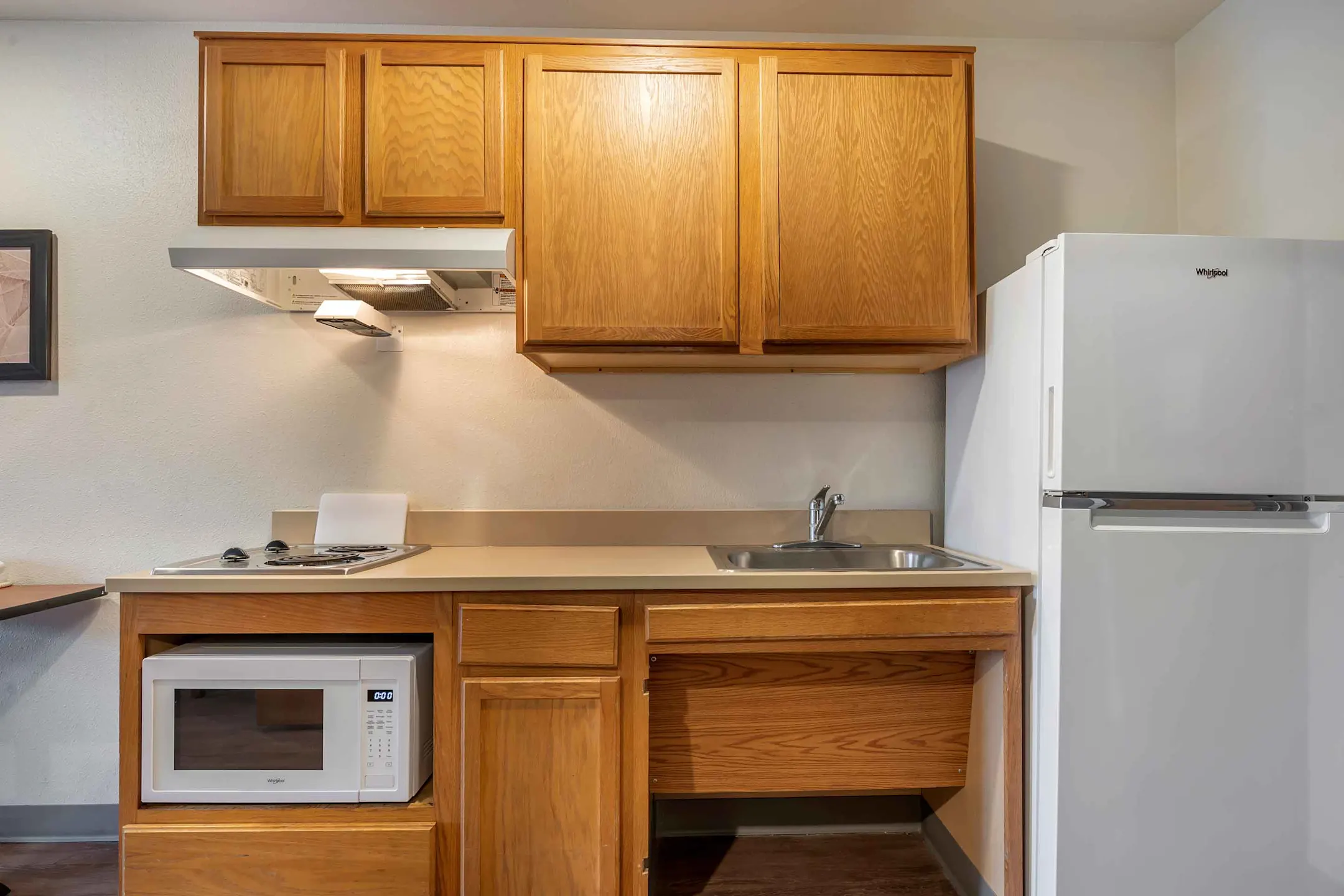 Kitchen - Furnished Studio - Louisville - Airport - Louisville, KY