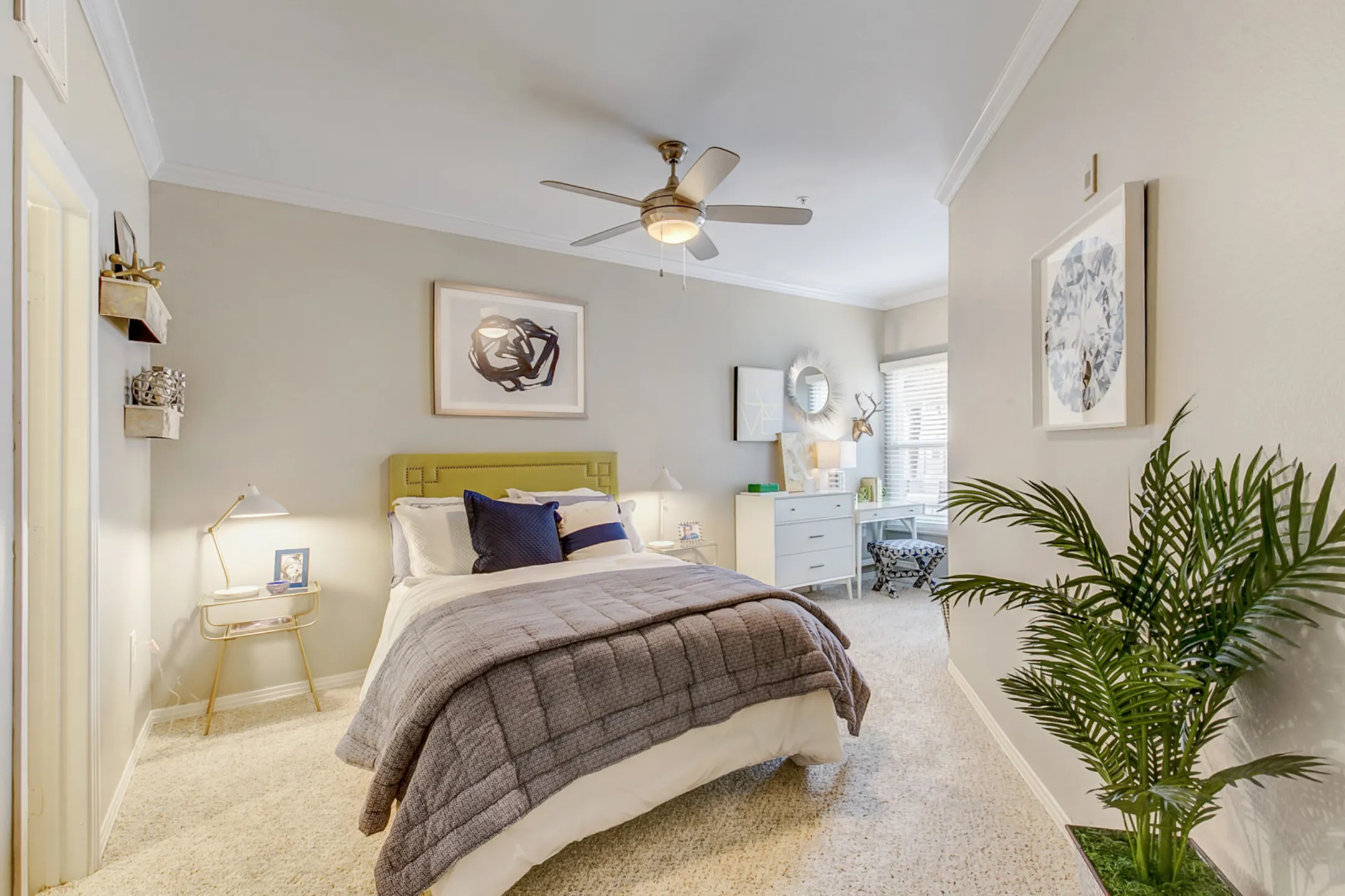 Bedroom - 5 Mockingbird - Dallas, TX