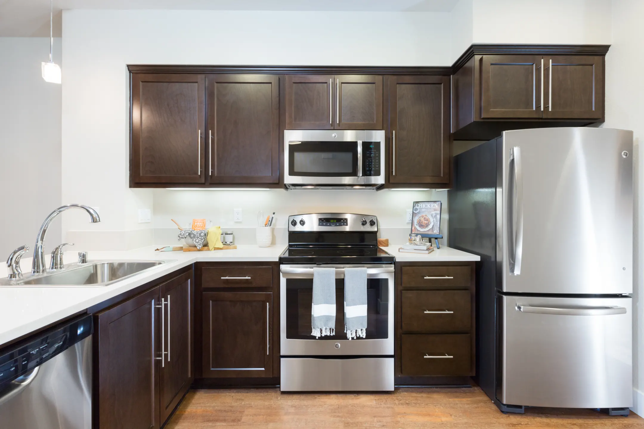 Vivere Apartments Los Gatos, CA 95032