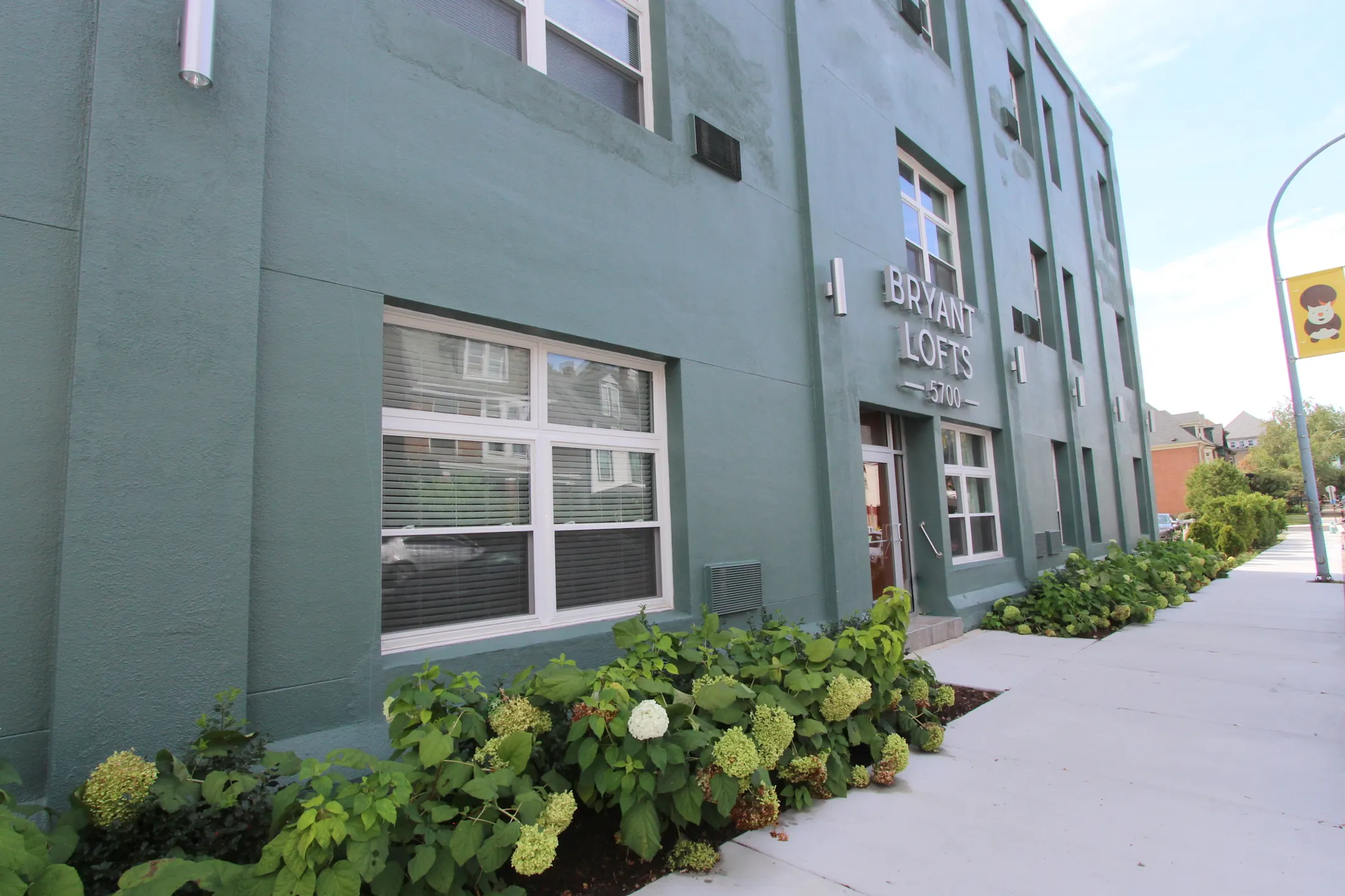 Bloomfield Apartments 5700 Bryant St Pittsburgh, PA Apartments for