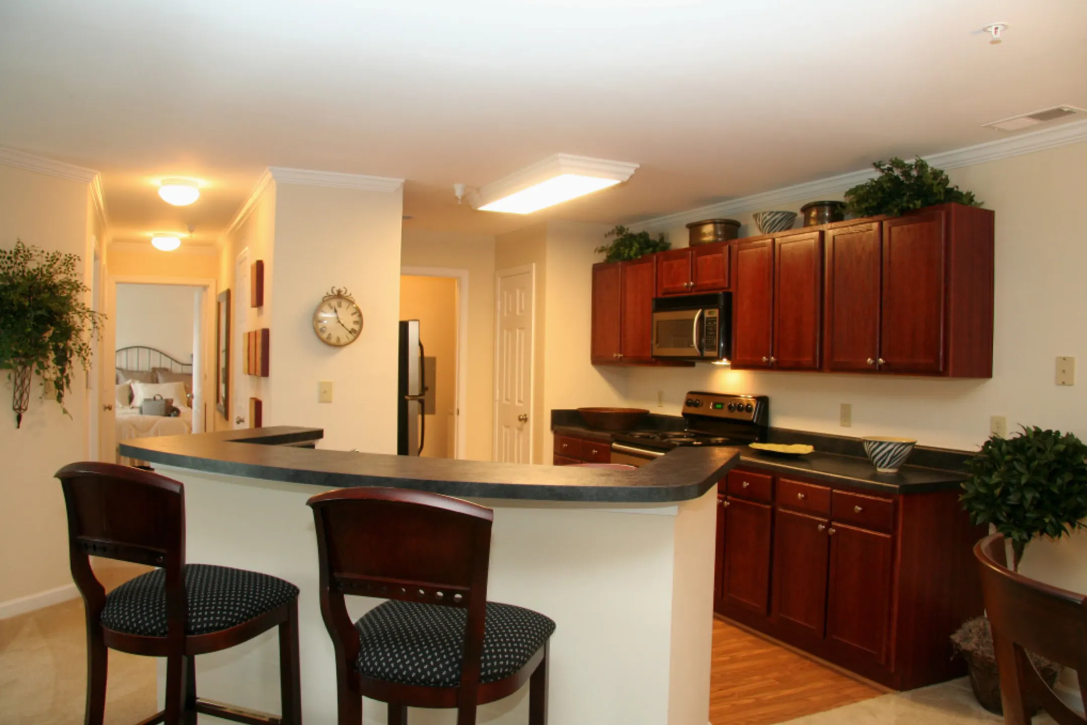 Kitchen - Brenneman Farm Apartments - Virginia Beach, VA