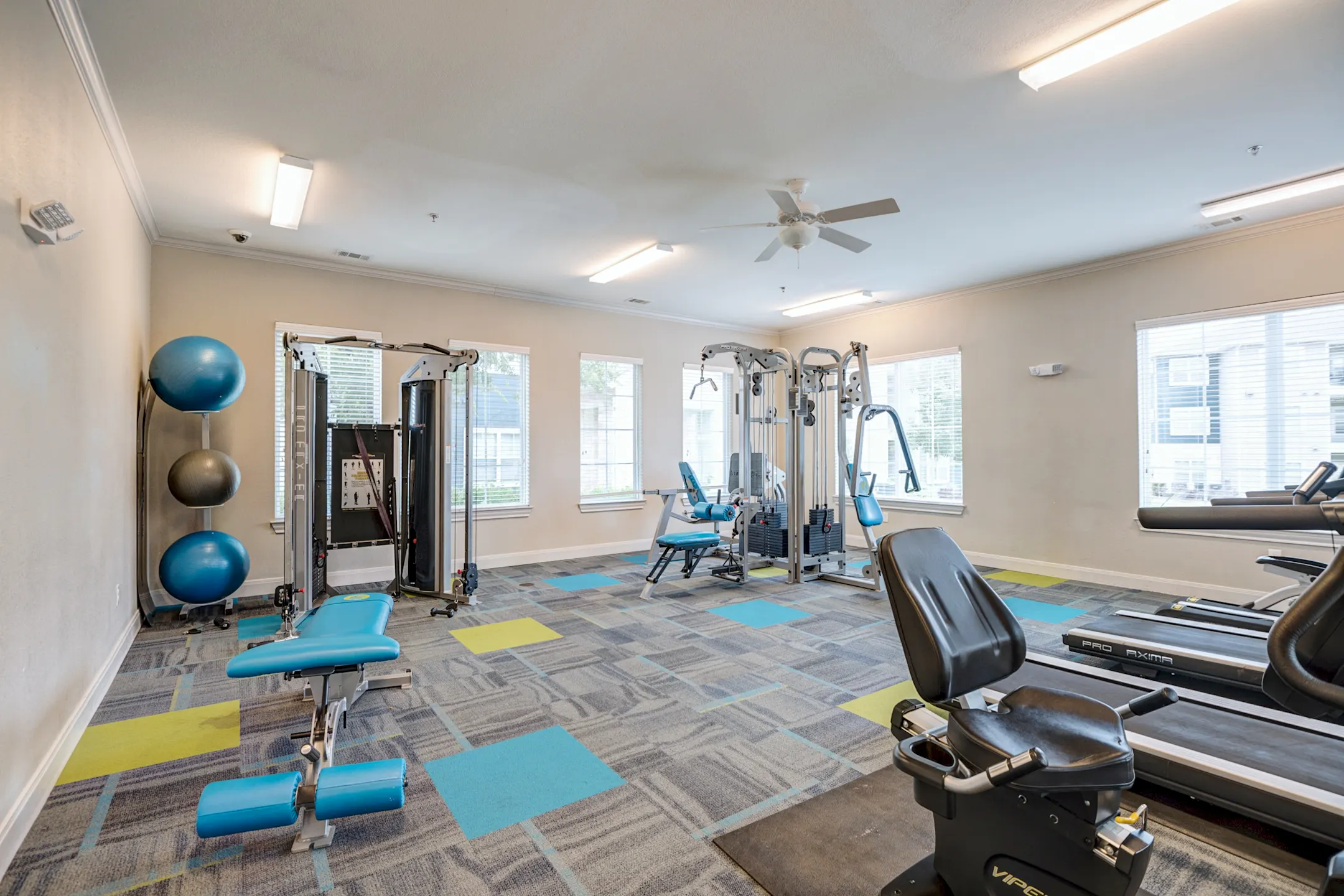 William Cannon Apartment Homes Apartments Austin, TX 78744