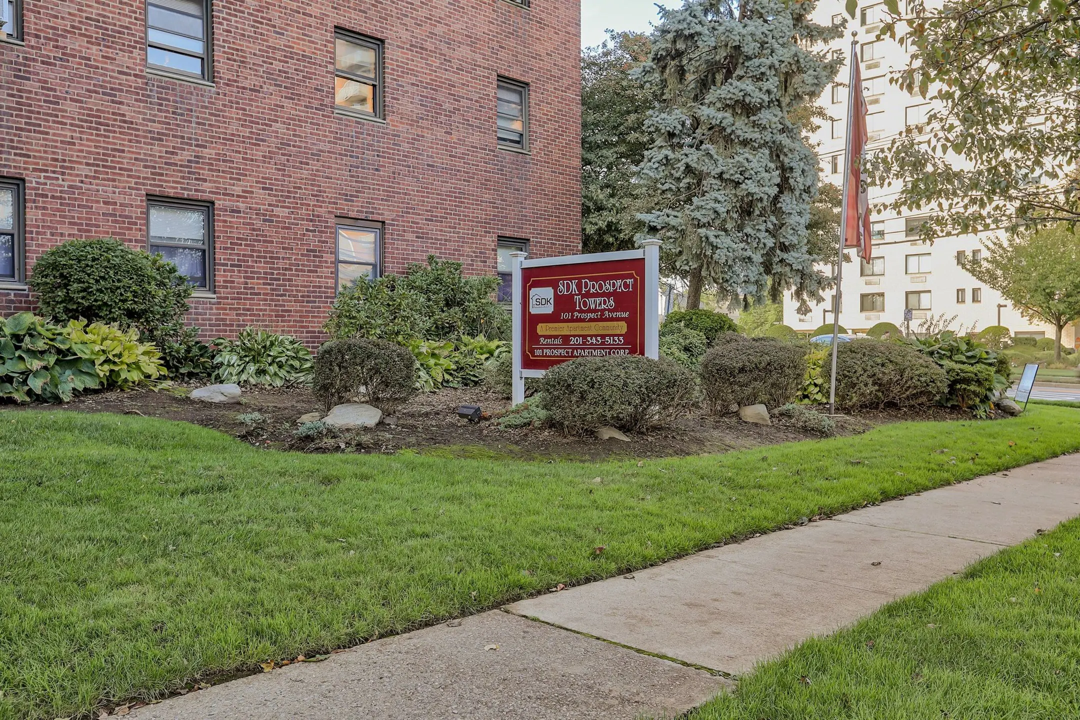 SDK Prospect Towers Apartments Hackensack, NJ 07601