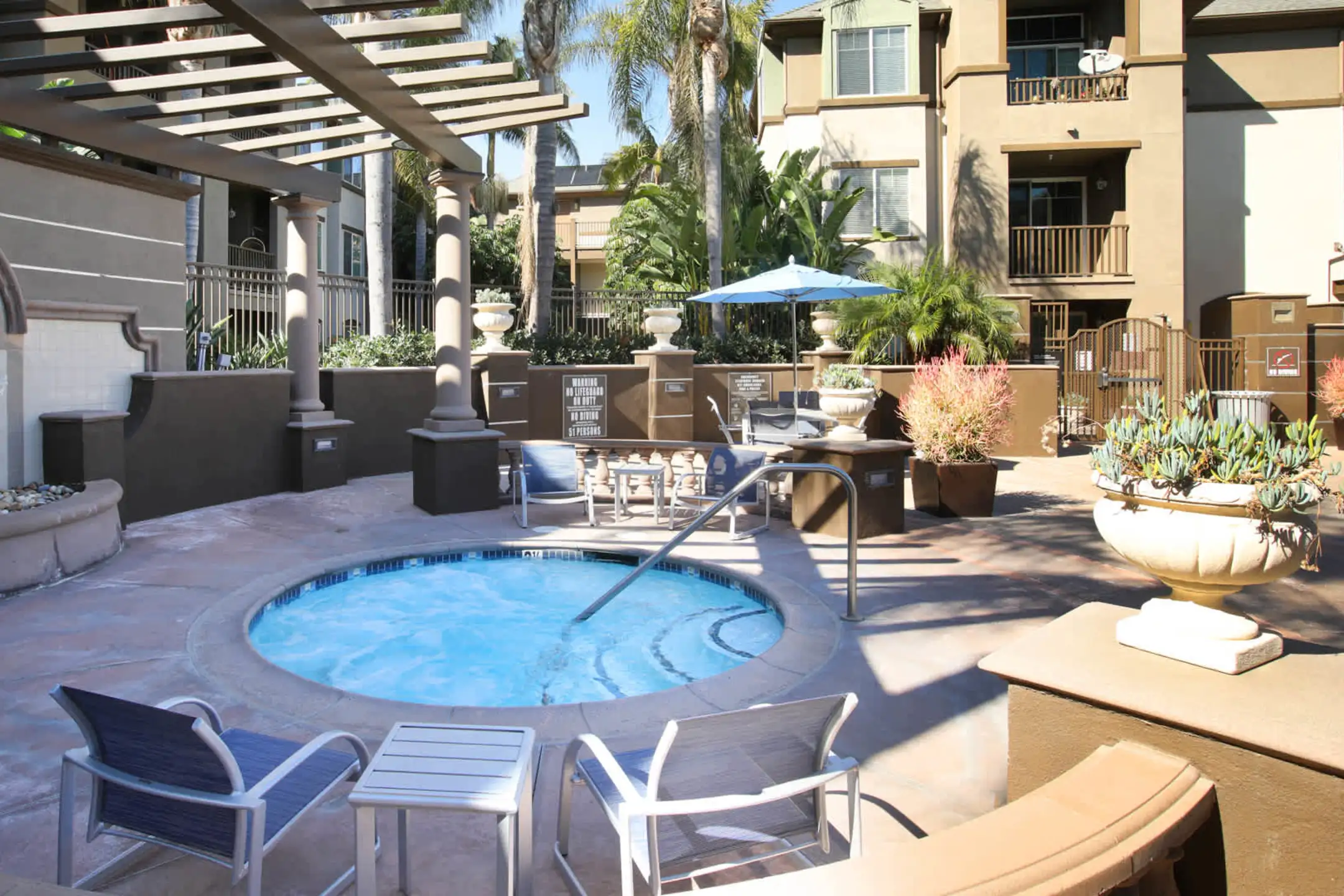 Kelvin Court Apartments Irvine CA 92614