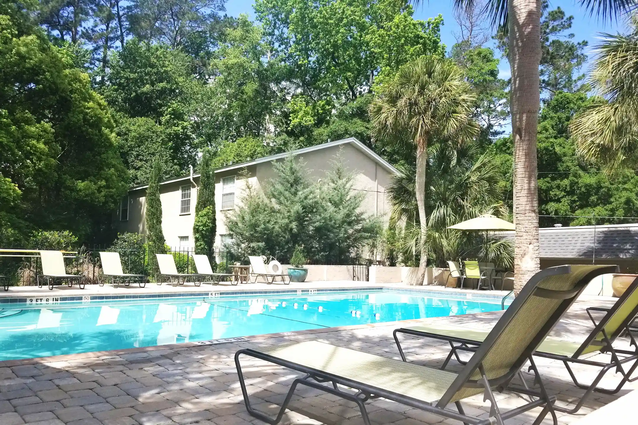 Steeple Club Apartments 2131 N Meridian Rd Tallahassee, FL