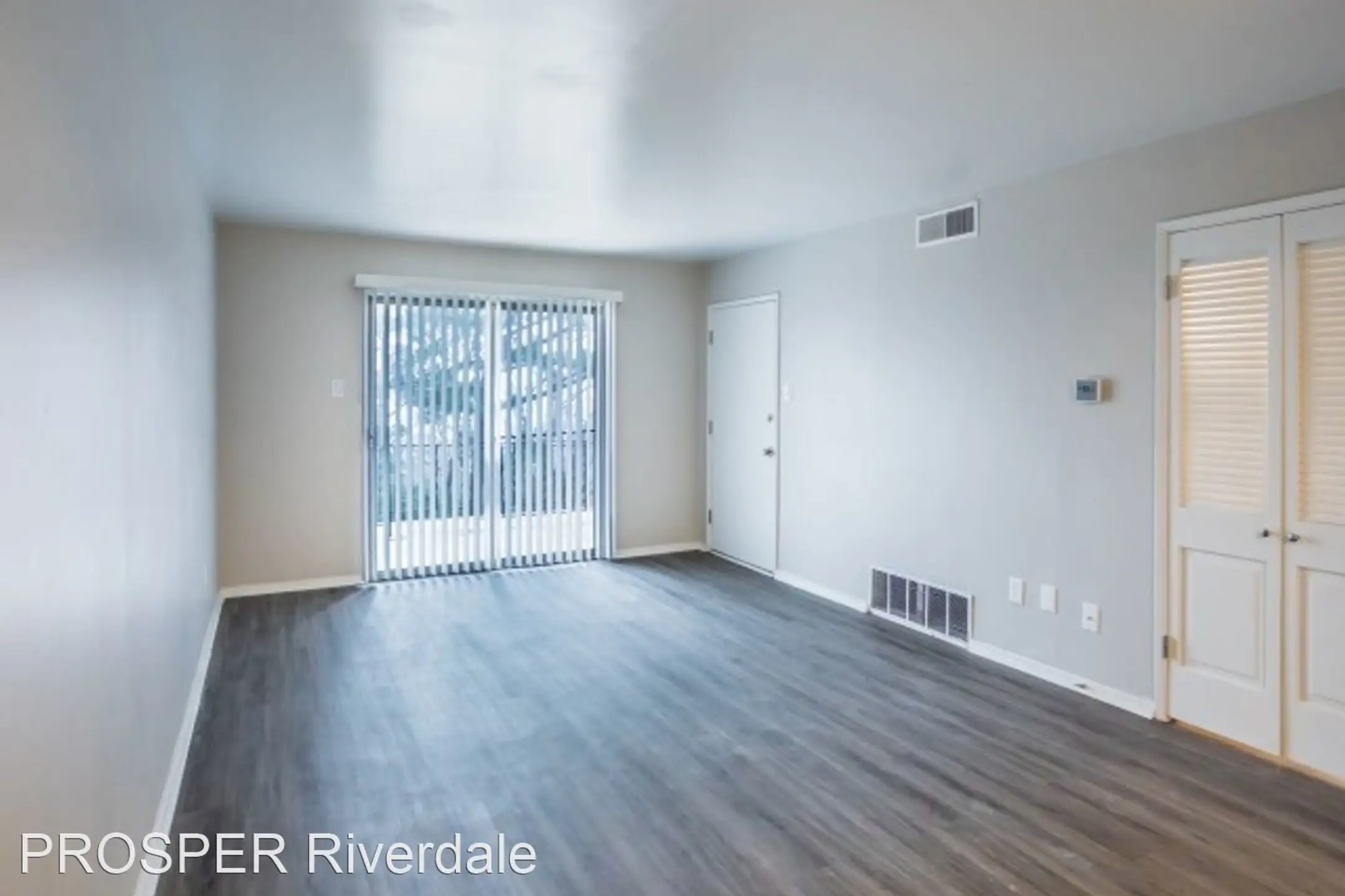 Living Room - PROSPER Riverdale - Little Rock, AR