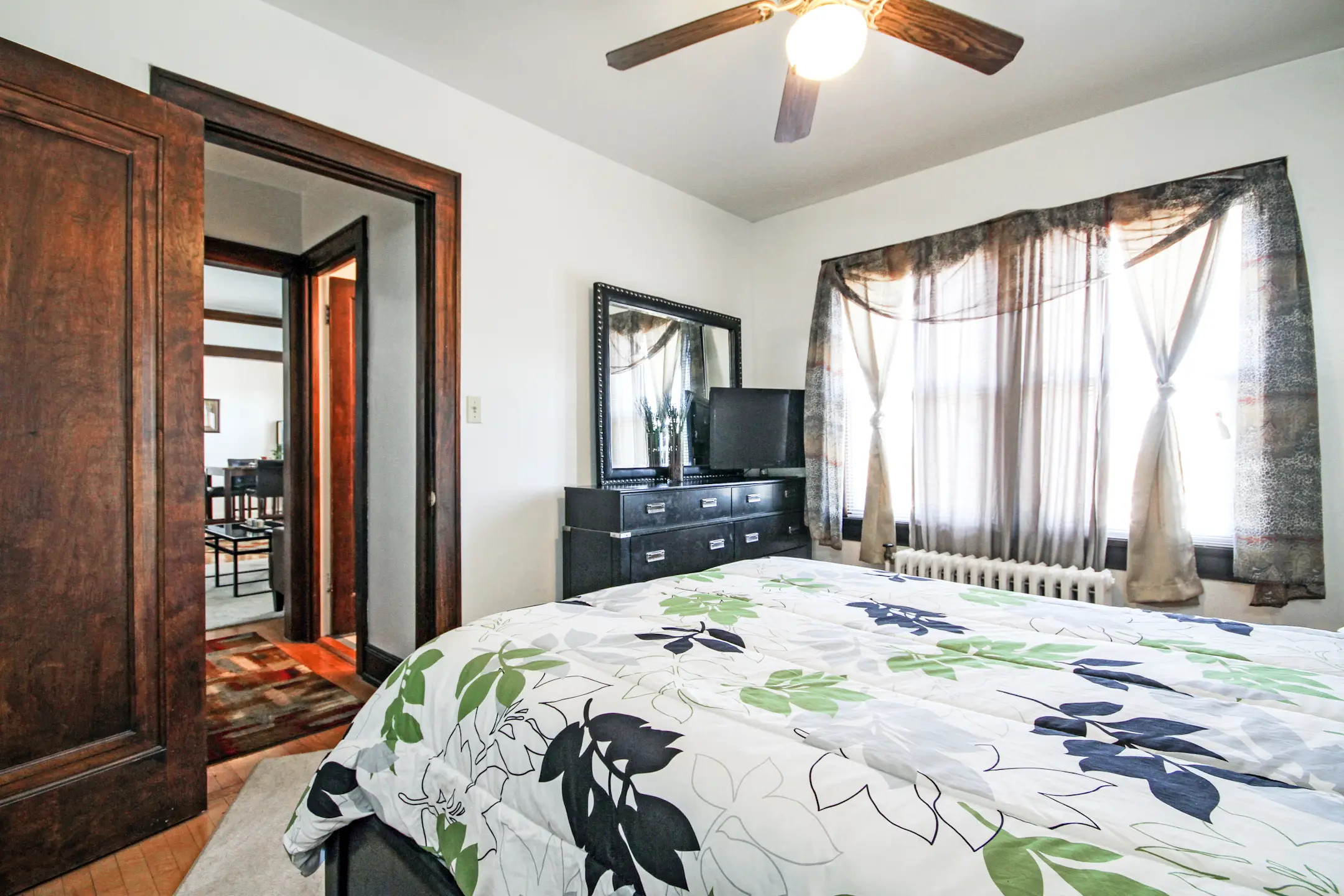 Bedroom - Himount Gardens - Milwaukee, WI