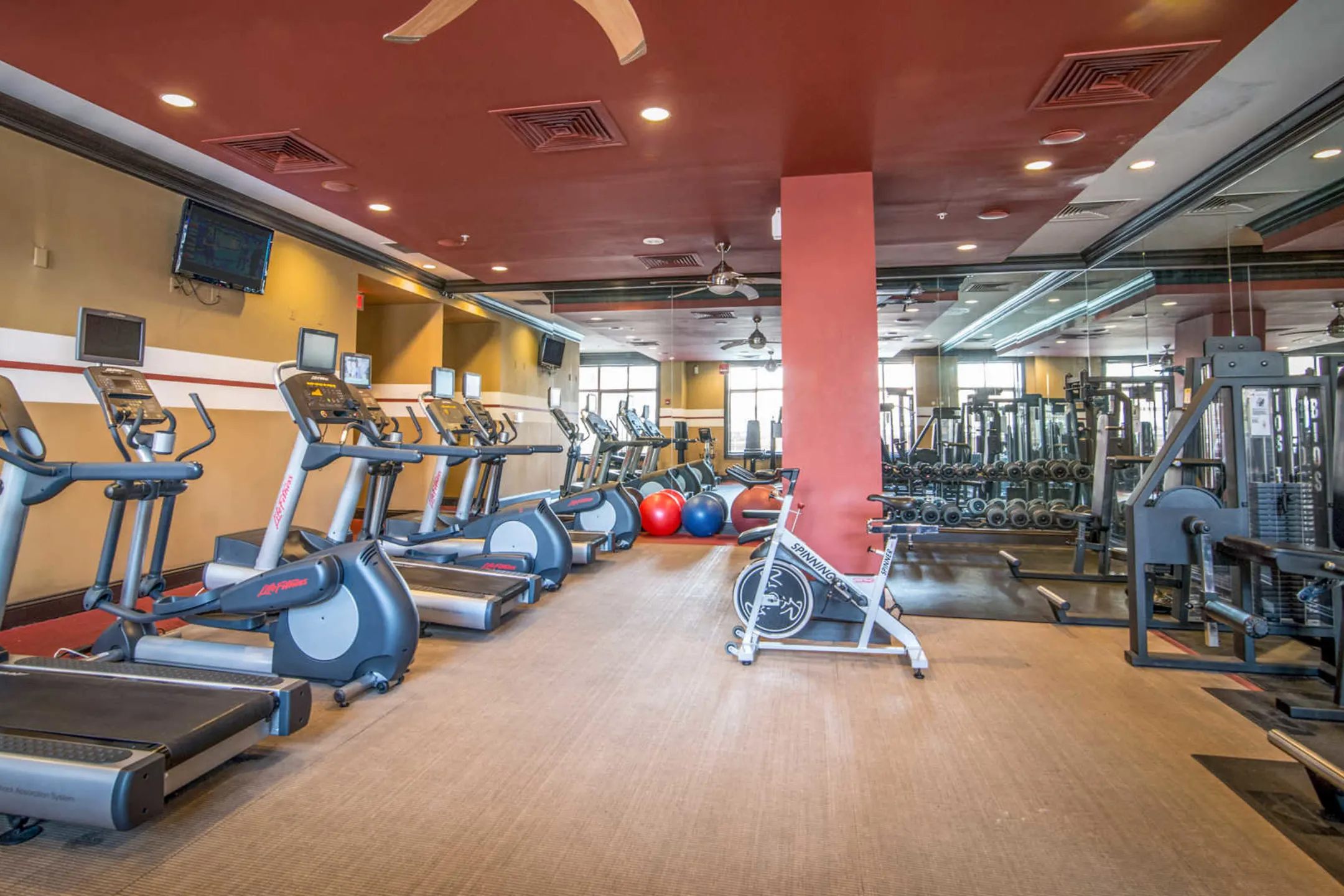 Fitness Weight Room - The Reserve at Clarendon Centre - Arlington, VA