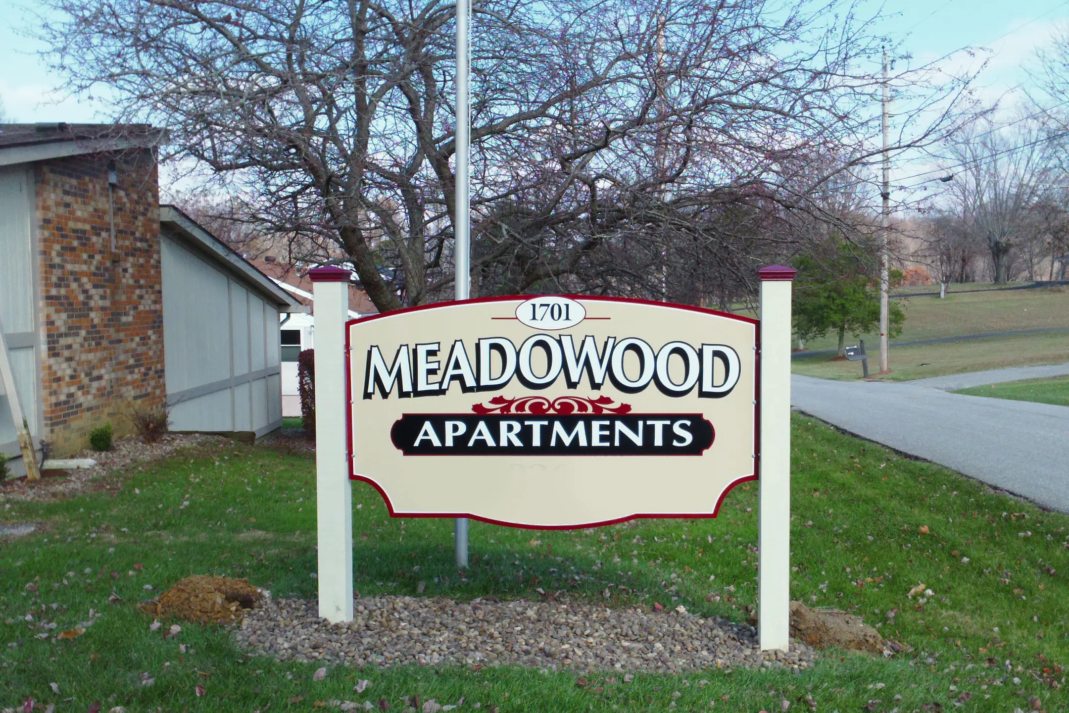 Community Signage - Meadowood Apartments - Flatwoods, KY