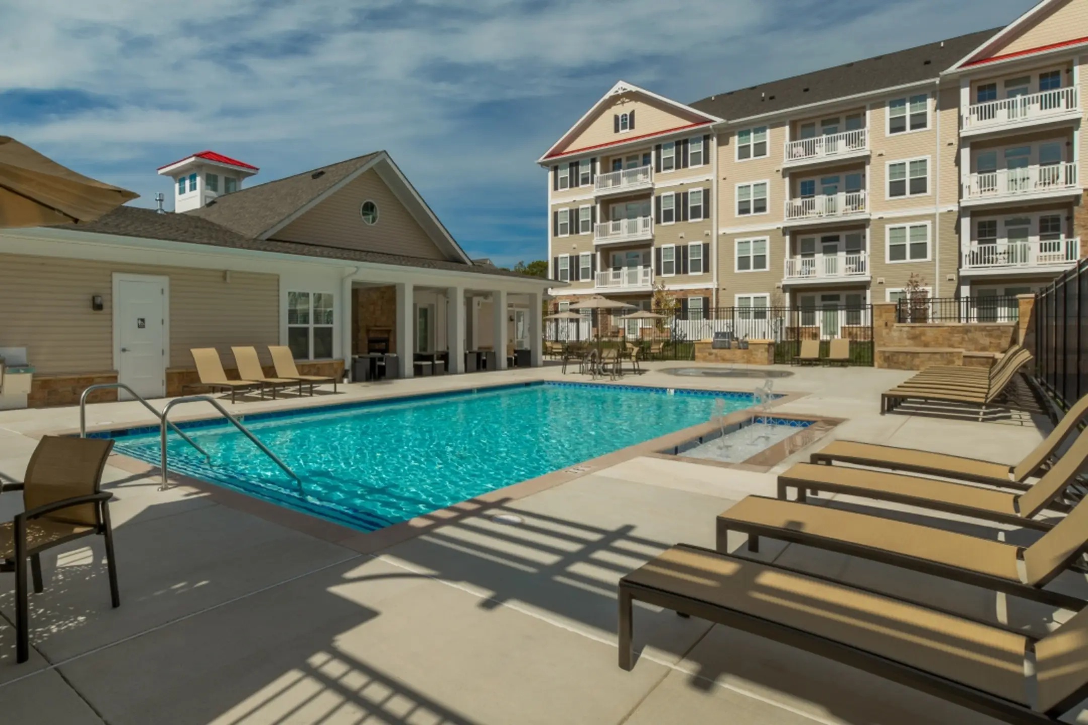 Pool - TGM Creekside Village - Glen Burnie, MD