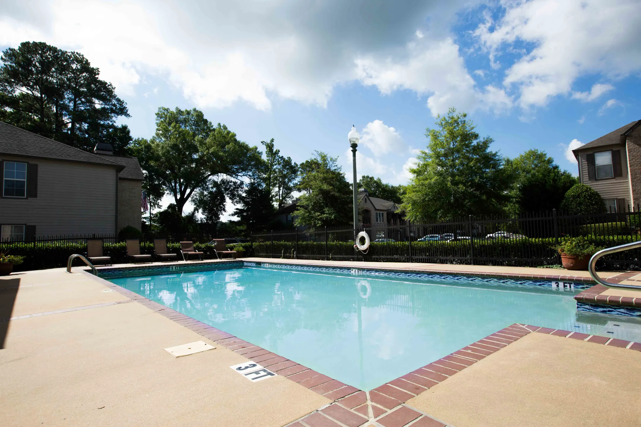 Village at Caldwell Mill Apartments - Vestavia, AL 35243