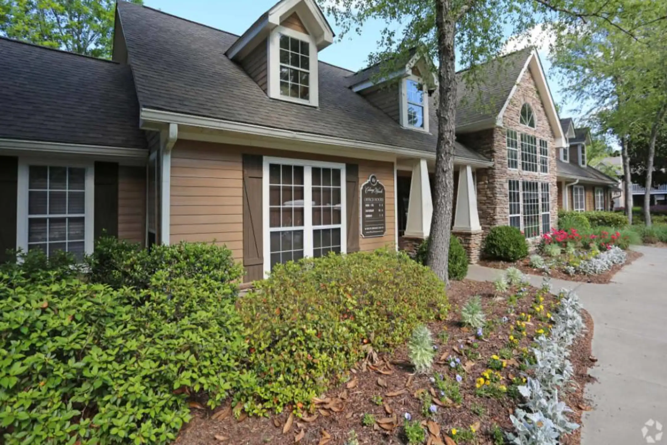 Colony Woods Apartments Birmingham, AL 35243