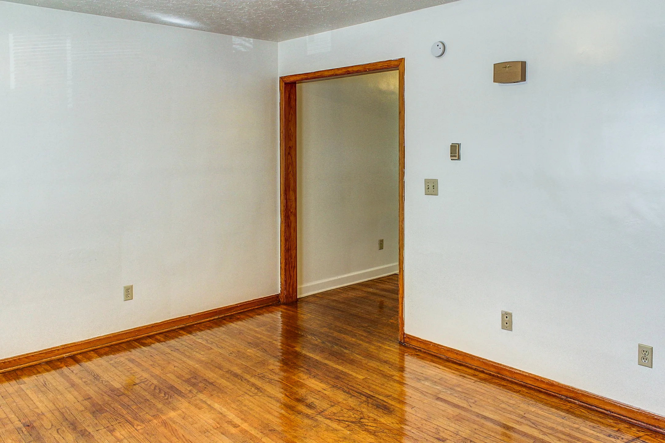 Bedroom - Apartment Heights - Blacksburg, VA