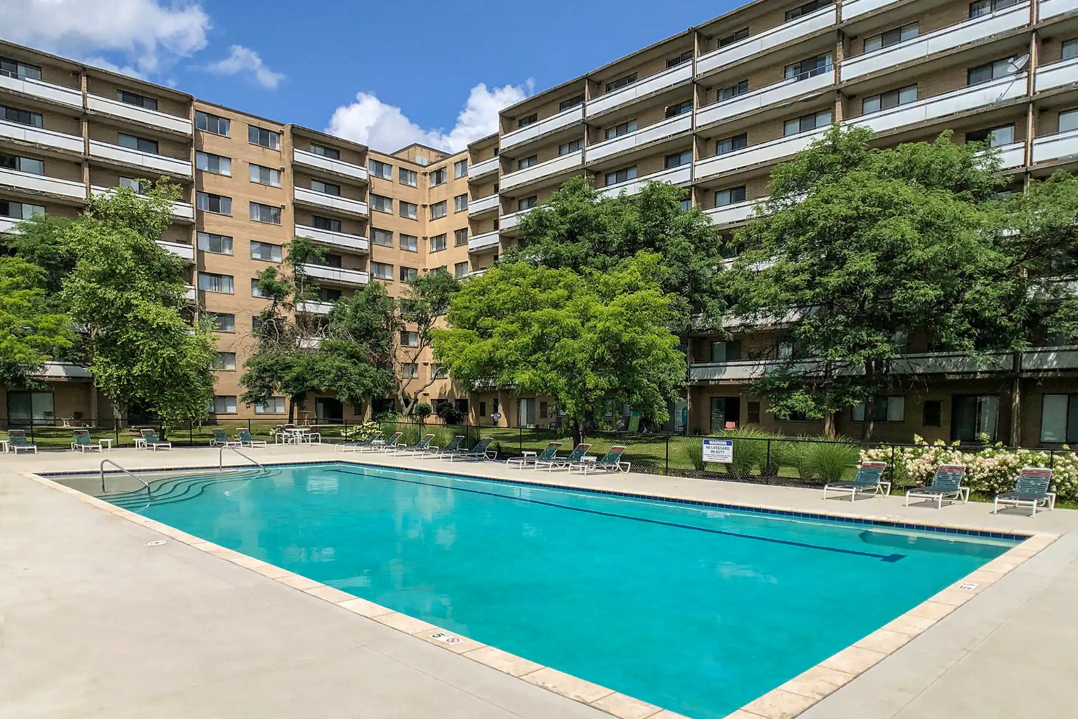 Coppertree Apartments Mayfield Heights, OH 44124