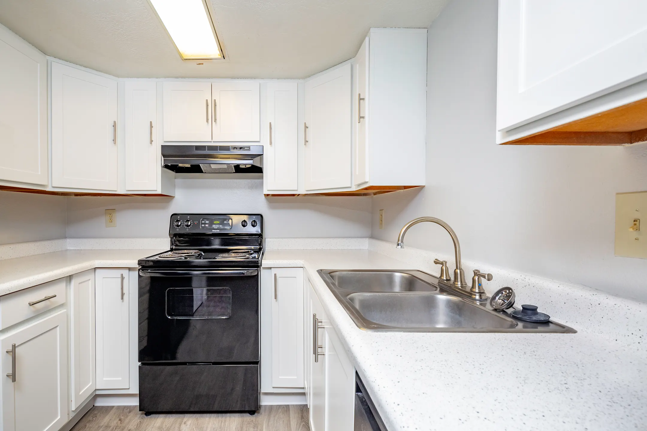 Fox Creek Apartments Apartments Layton, UT 84041