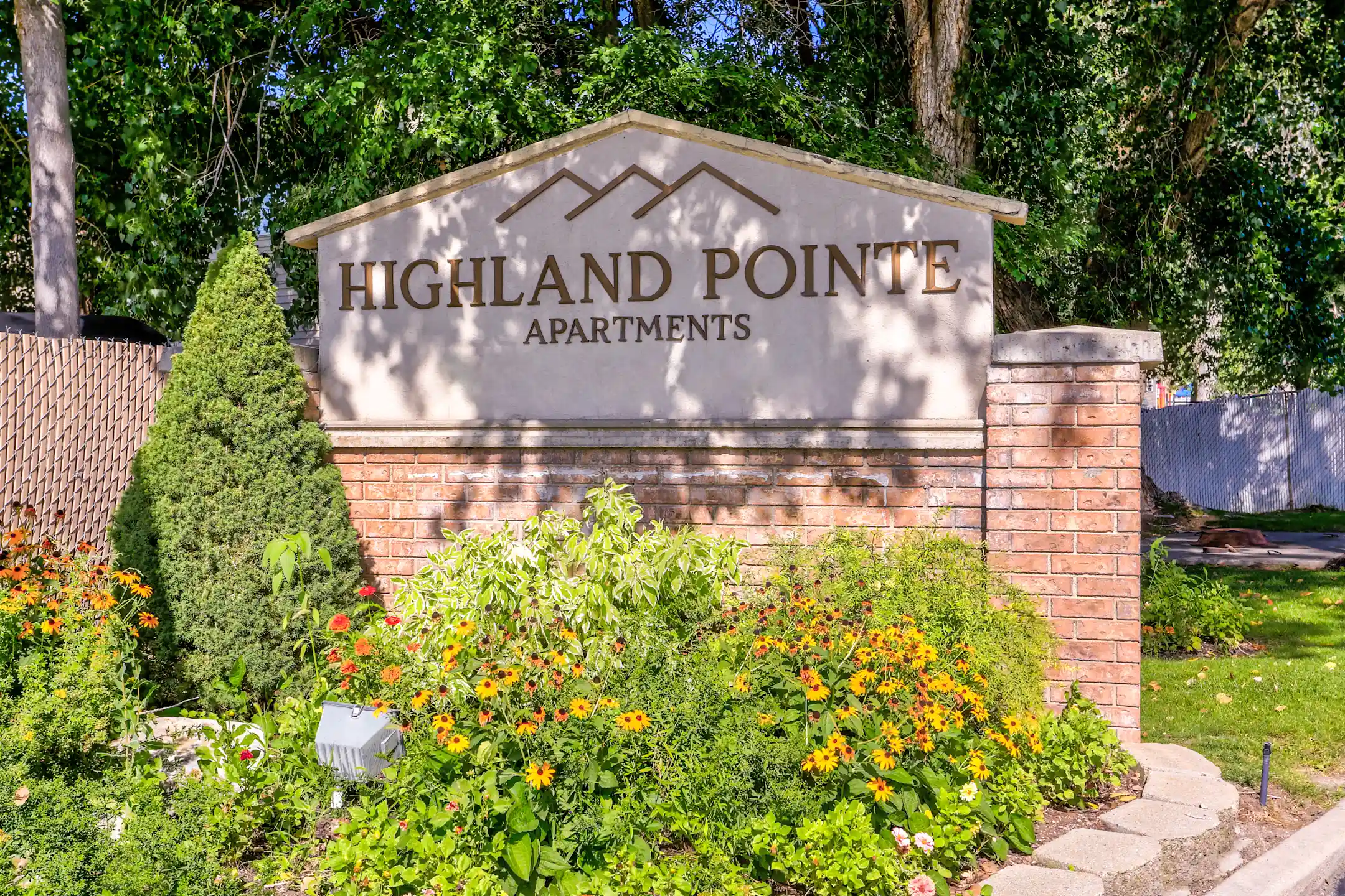 Community Signage - Highland Pointe - Salt Lake City, UT