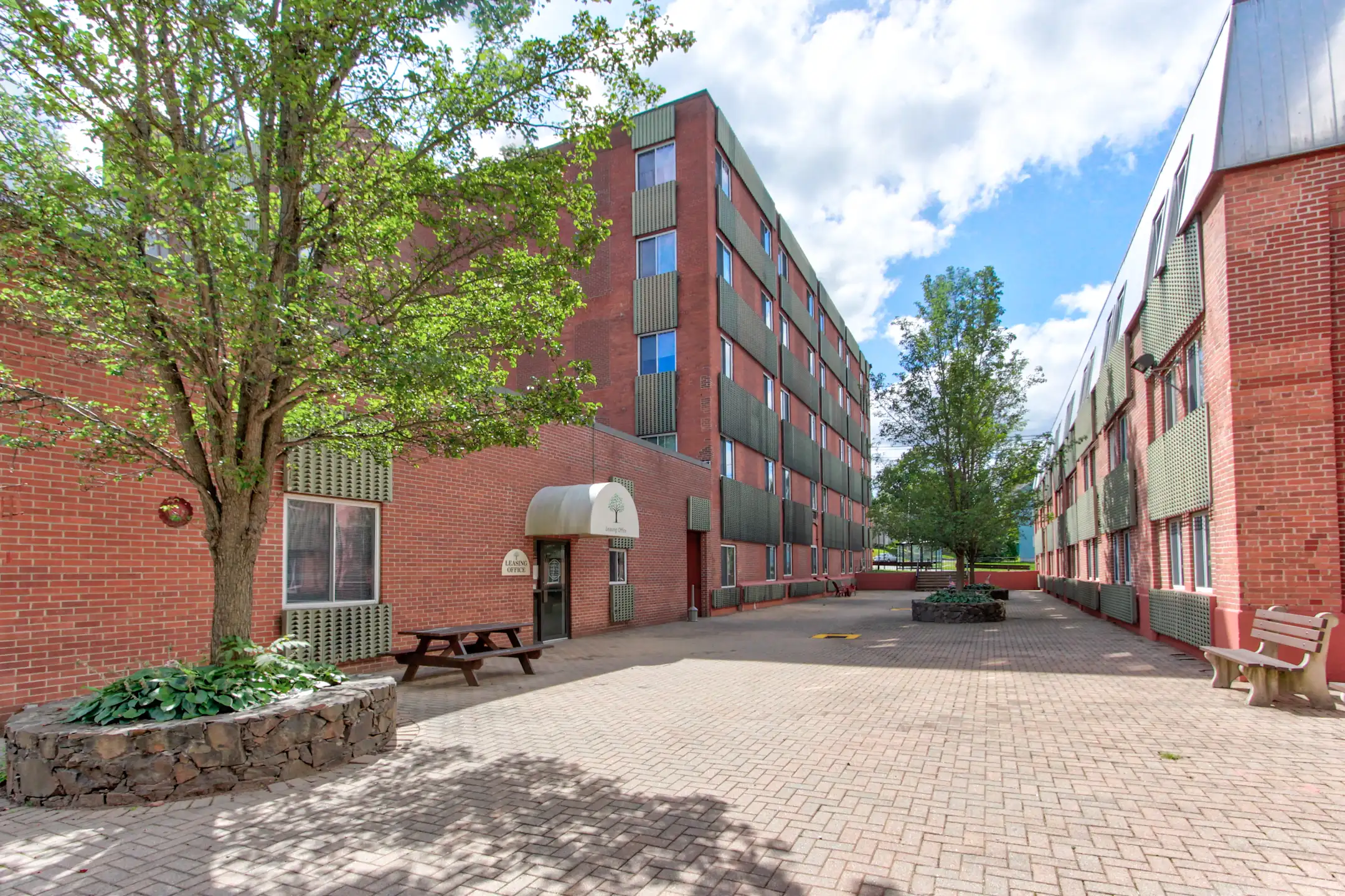 Silver Pond Apartments Apartments Wallingford, CT 06492