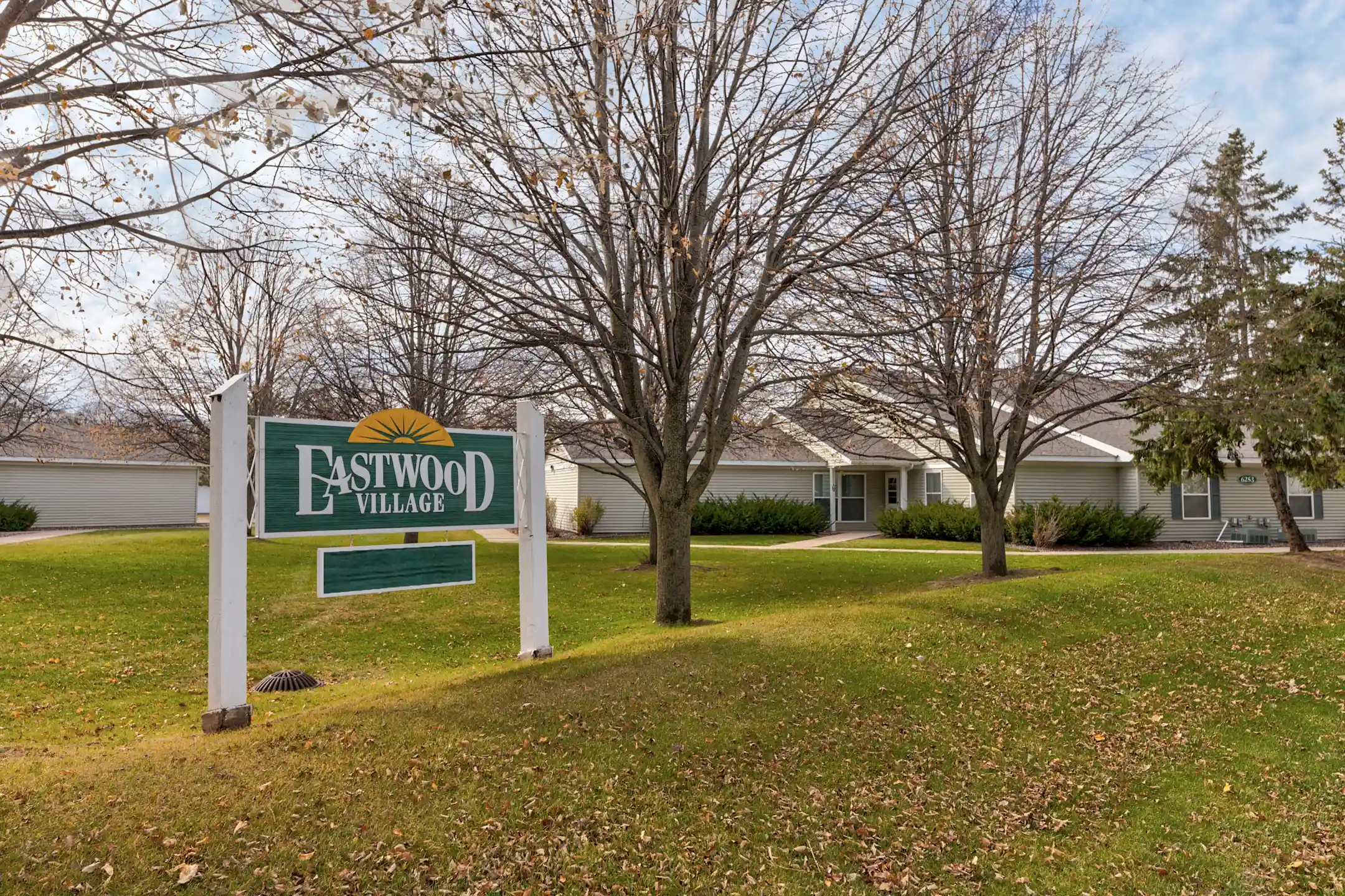 Eastwood Village Senior Townhomes Townhomes Oakdale, MN 55128