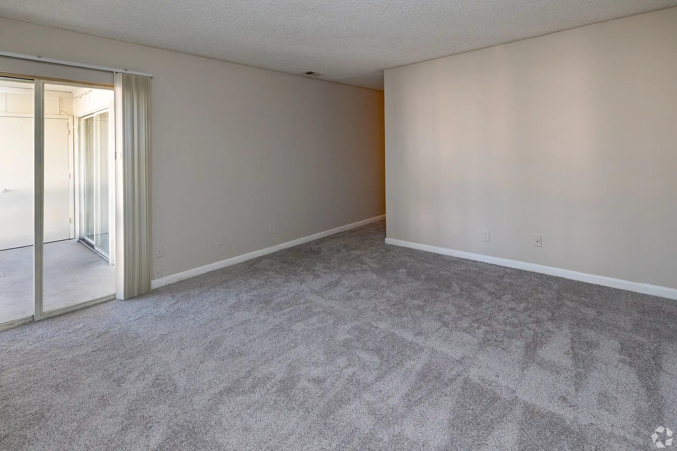 Sonoma Southside 7740 Southside Blvd Jacksonville, FL Apartments