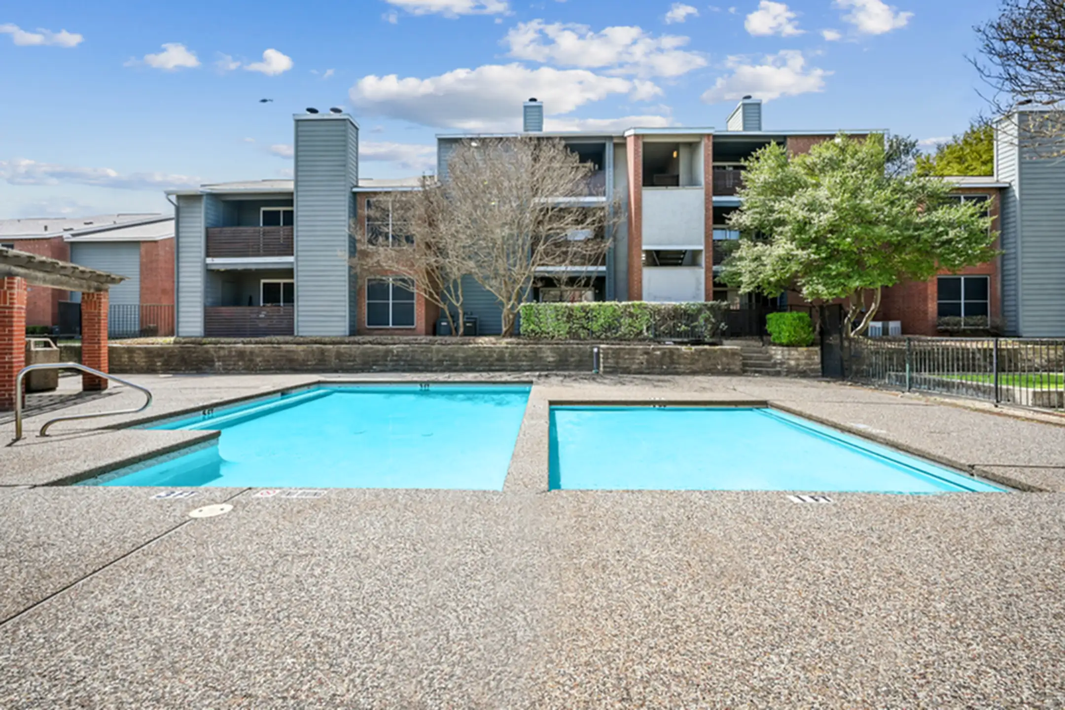 Westmoor Apartment Homes Apartments Dallas, TX 75237