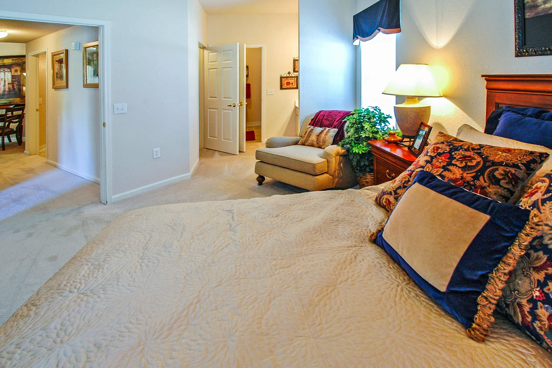 The Lakes At Lionsgate Apartments Overland Park, KS 66223