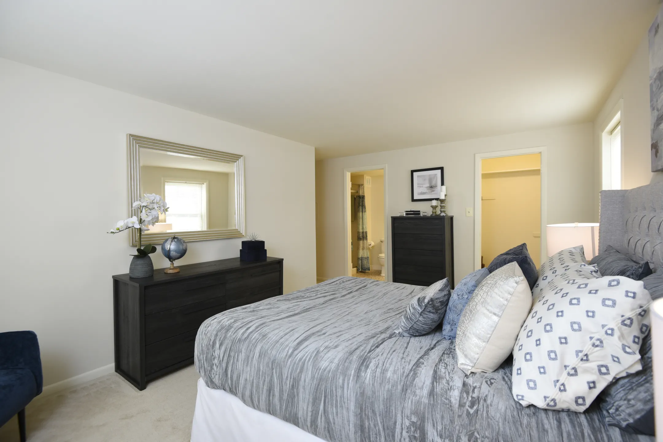 Bedroom - Cromwell Valley Apartments - Towson, MD