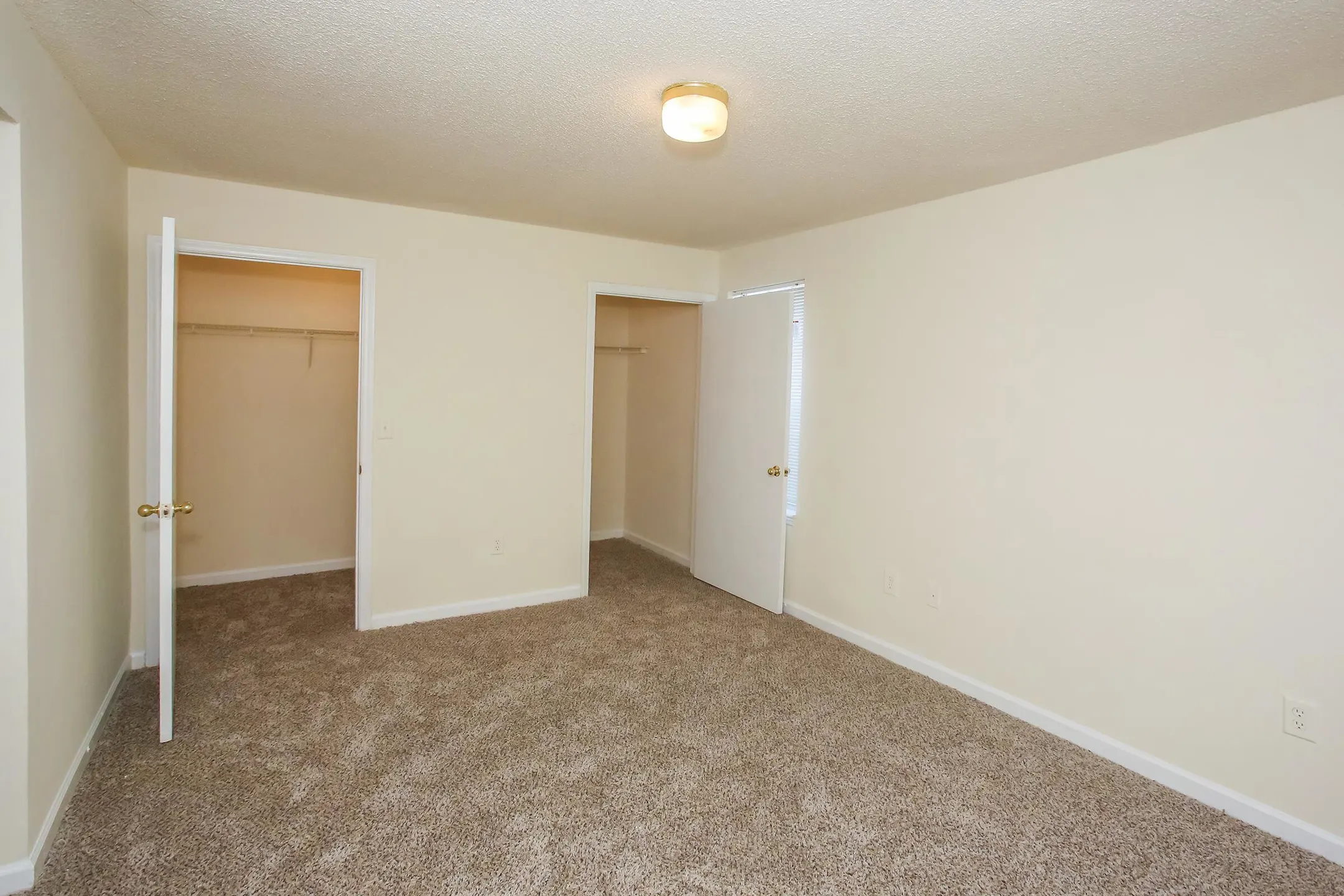 Hillside Square Apartments Gainesville, GA 30504