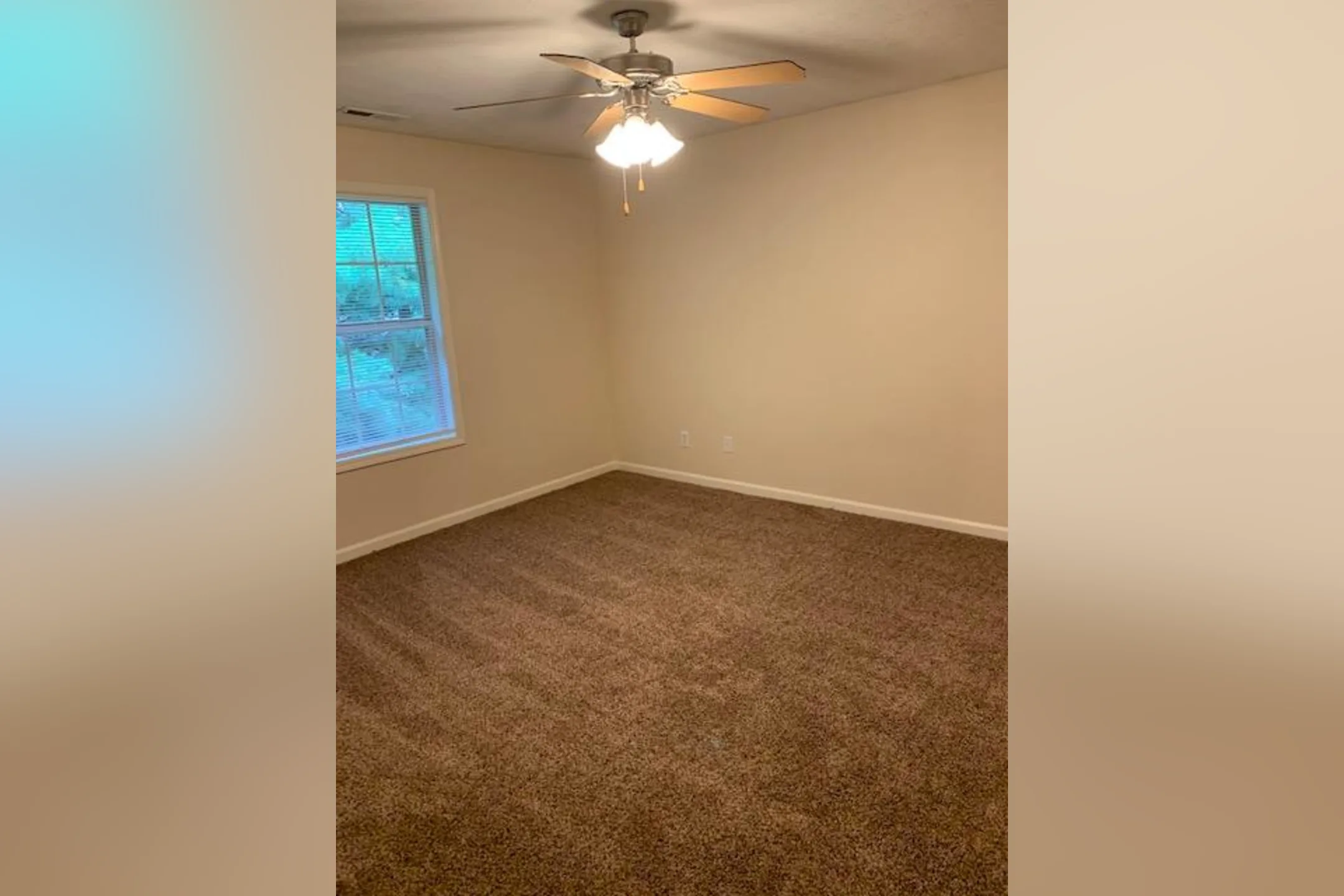 Bedroom - The Meadows - Georgetown, IN