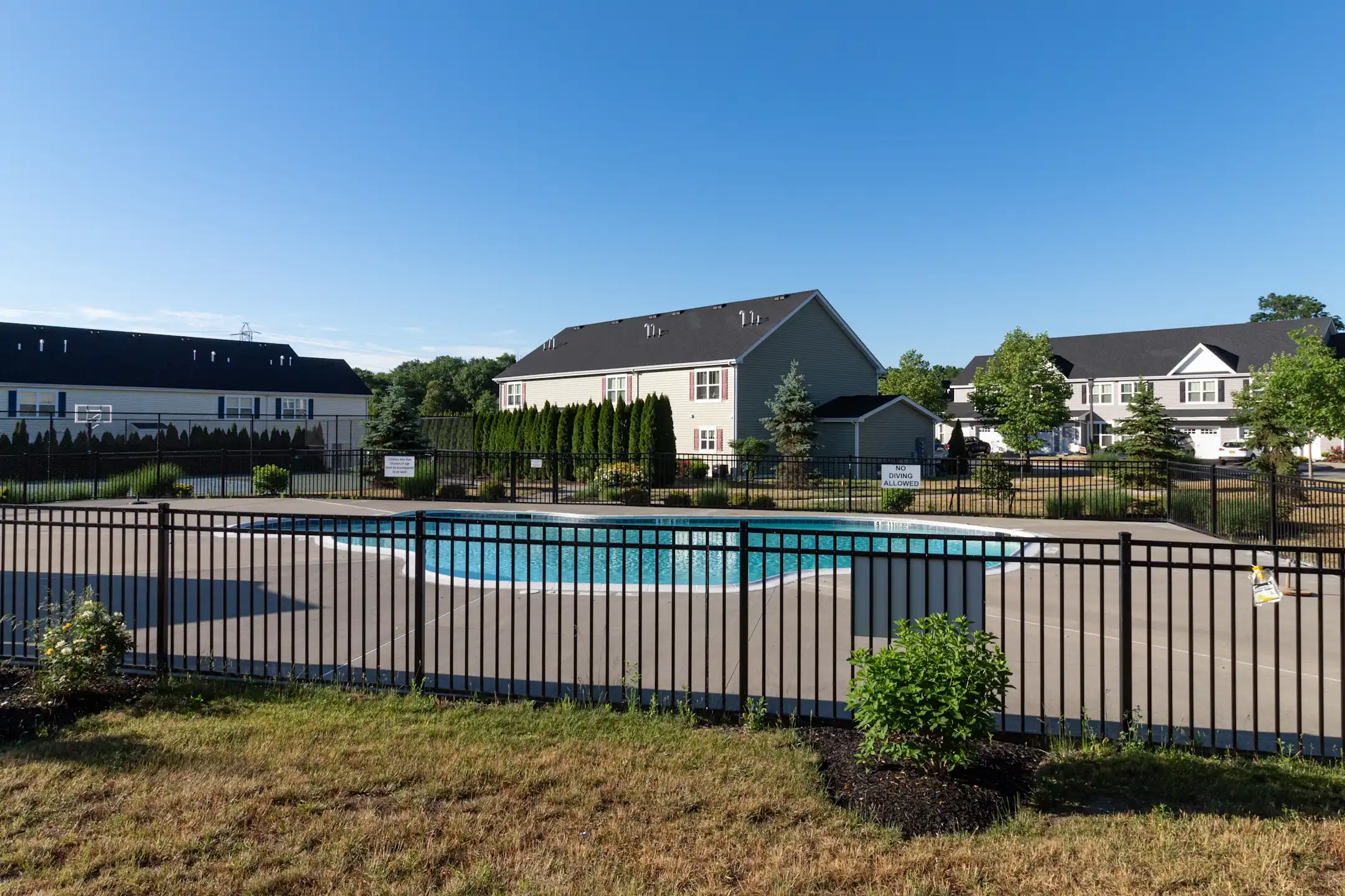 Brookside Meadows Apartments Pleasant Valley, NY 12569