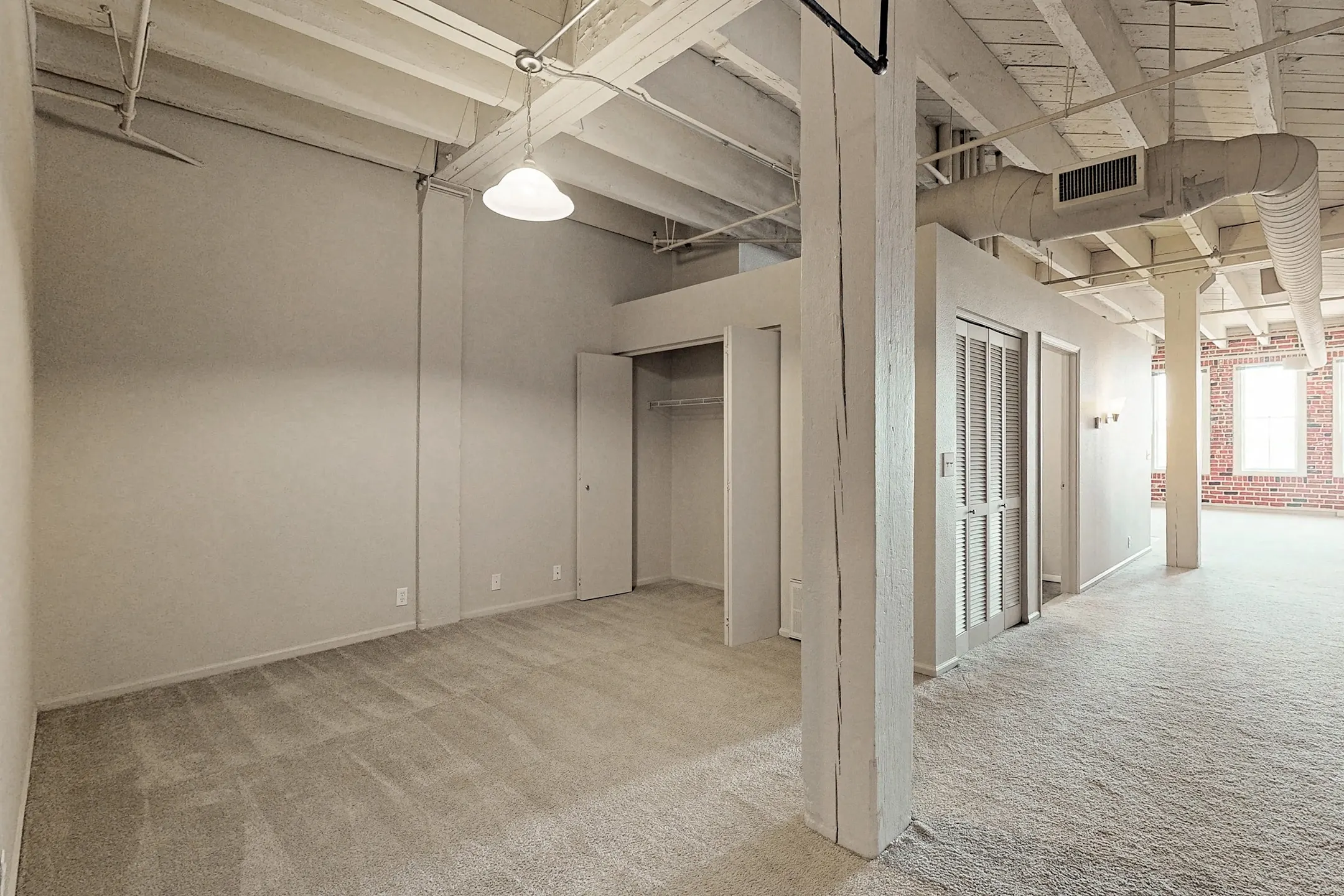 L15 Lofts - Omaha, NE