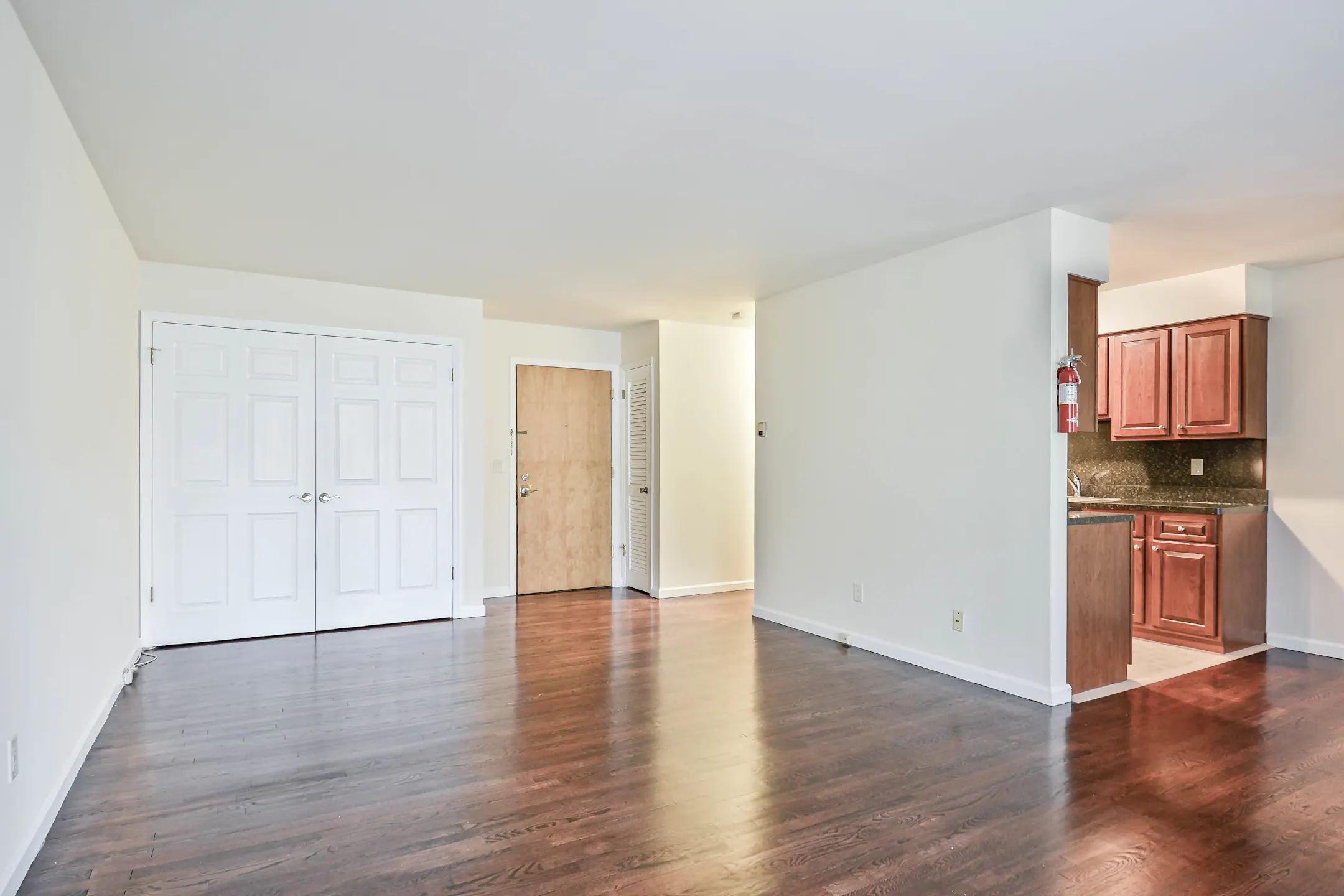 The Madison Apartments Westwood, NJ 07675