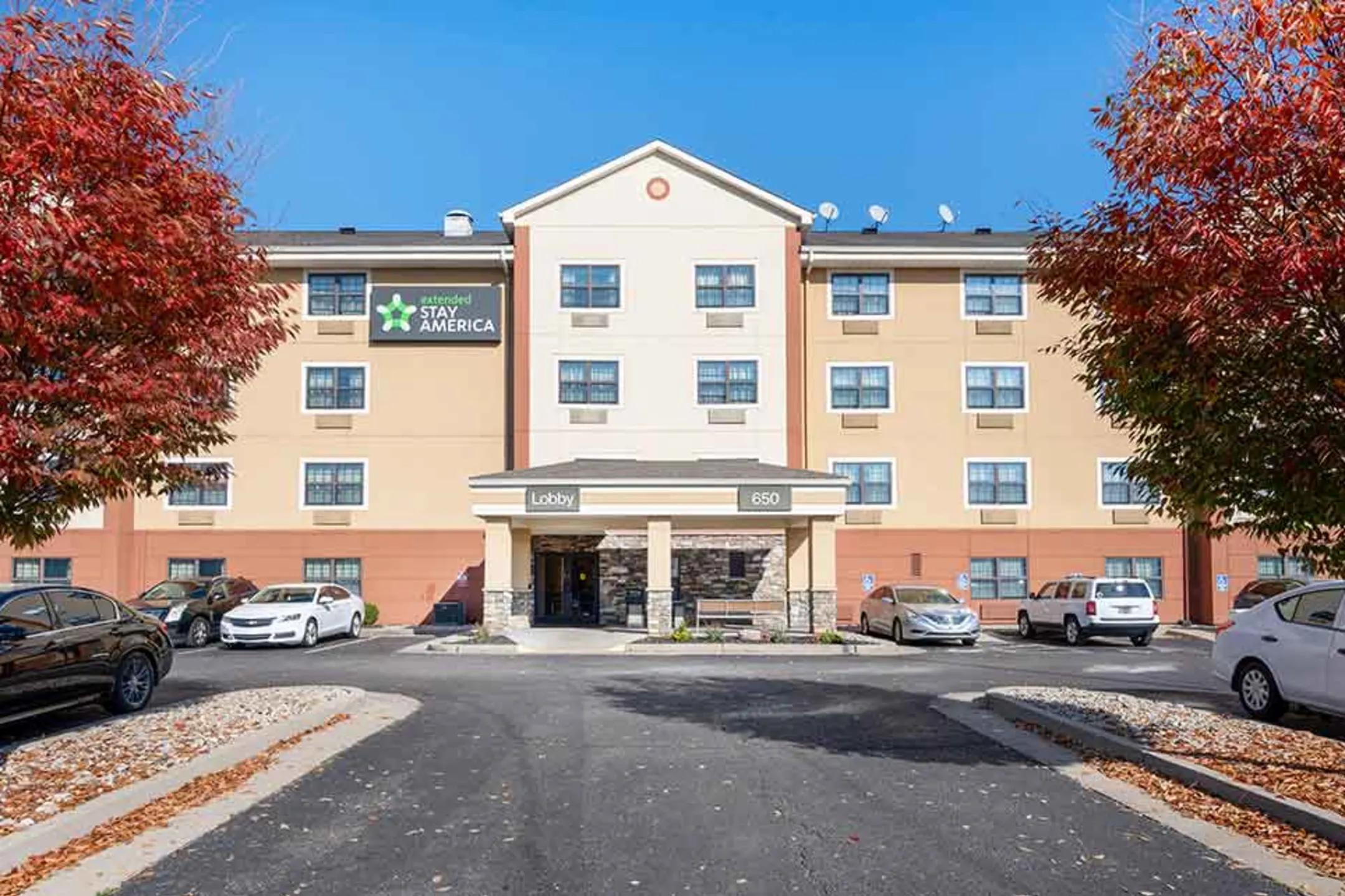 Furnished Studio Cincinnati Covington Apartments Covington, KY 41011