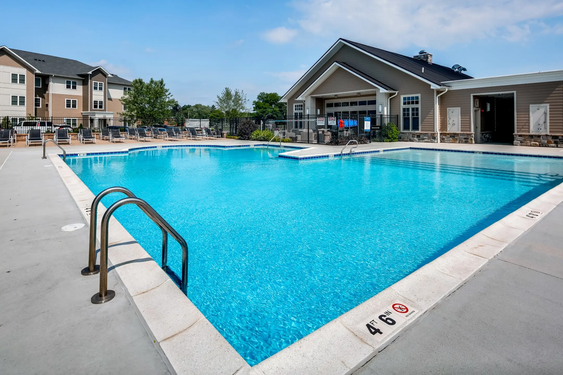 Union Flats Apartments Mechanicsburg, PA 17050