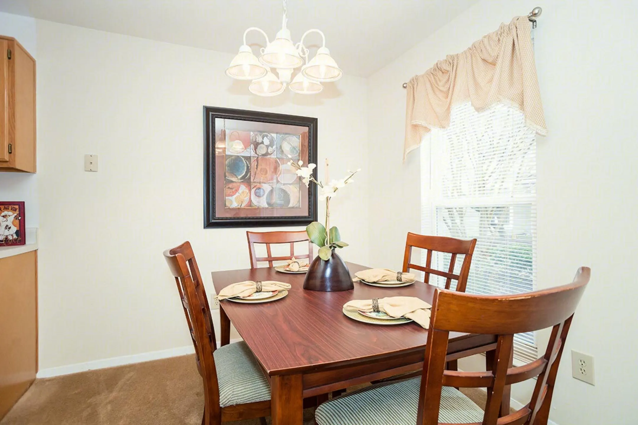 Kingsbridge Apartments Chesapeake, VA 23322