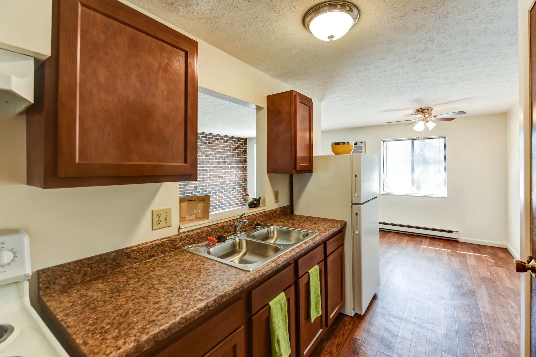 Brixworth 5701 Springdale Rd Cincinnati, OH Apartments for Rent Rent.