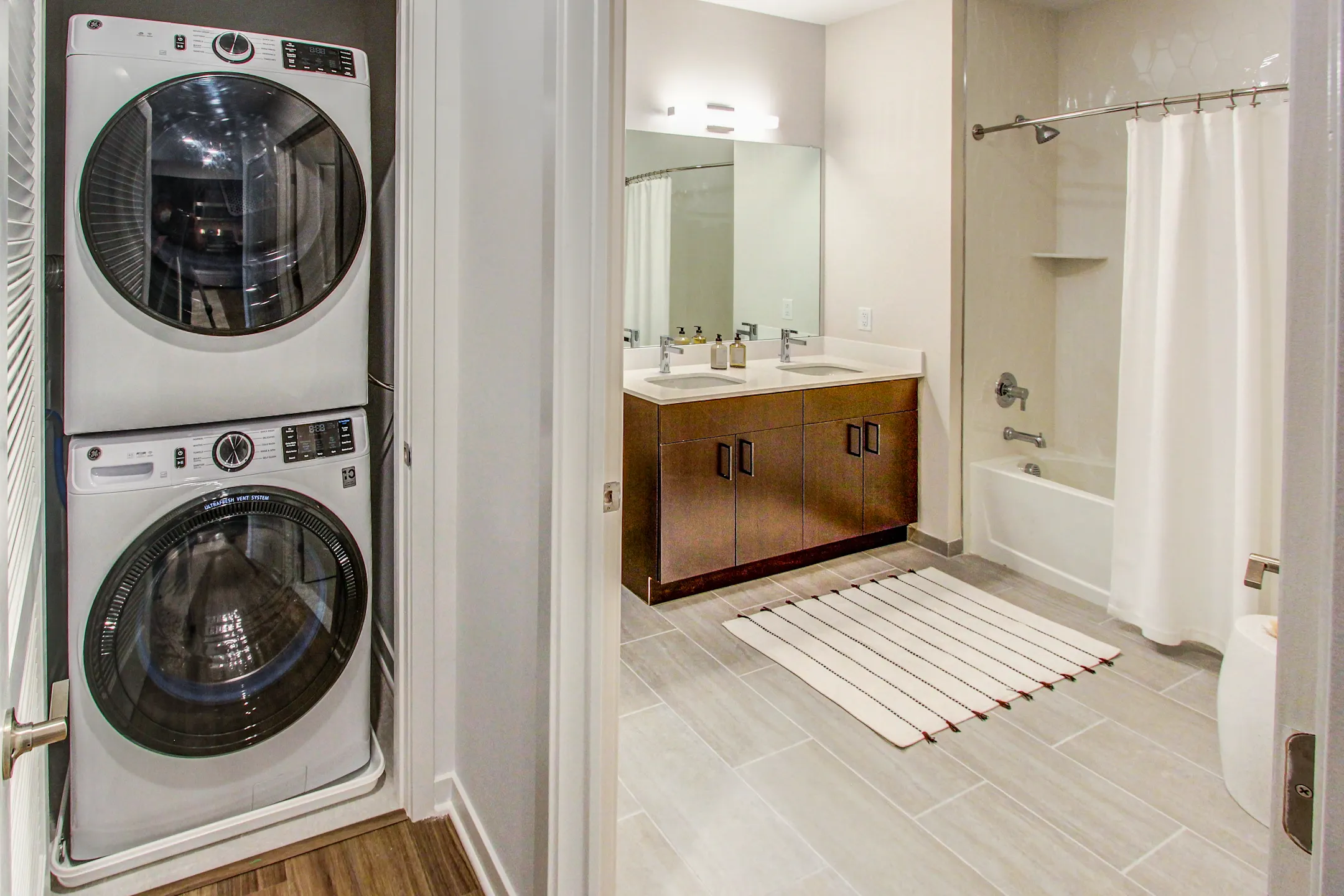 The Grove at Piscataway Apartments Piscataway, NJ 08854