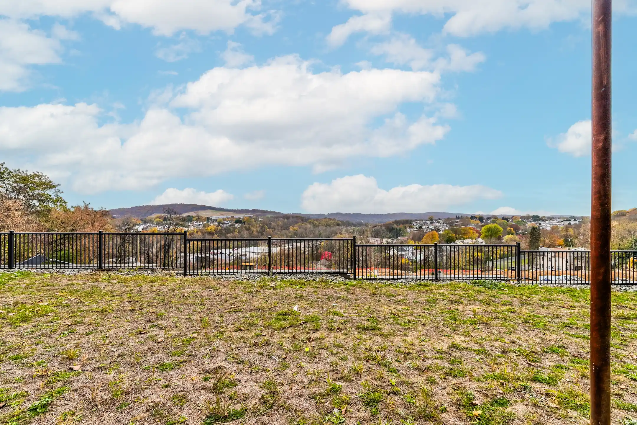 Laurel Hills Townhomes 60 Jefferson Street Easton, PA Townhomes for