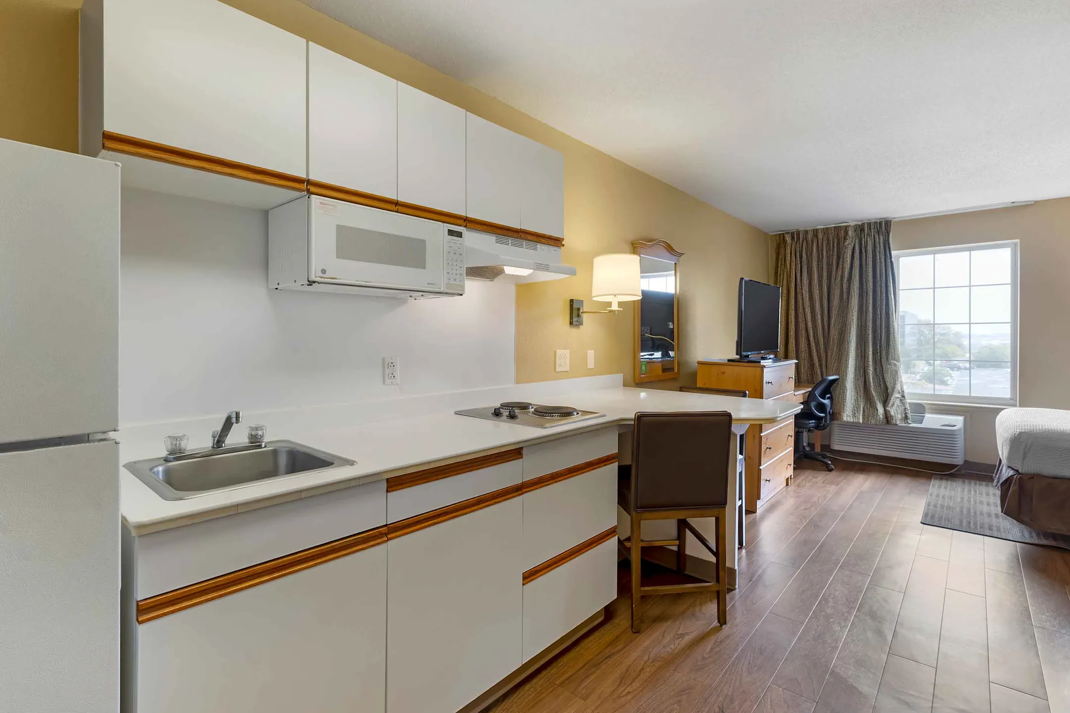 Kitchen - Furnished Studio - St. Louis - Westport - Central - Saint Louis, MO